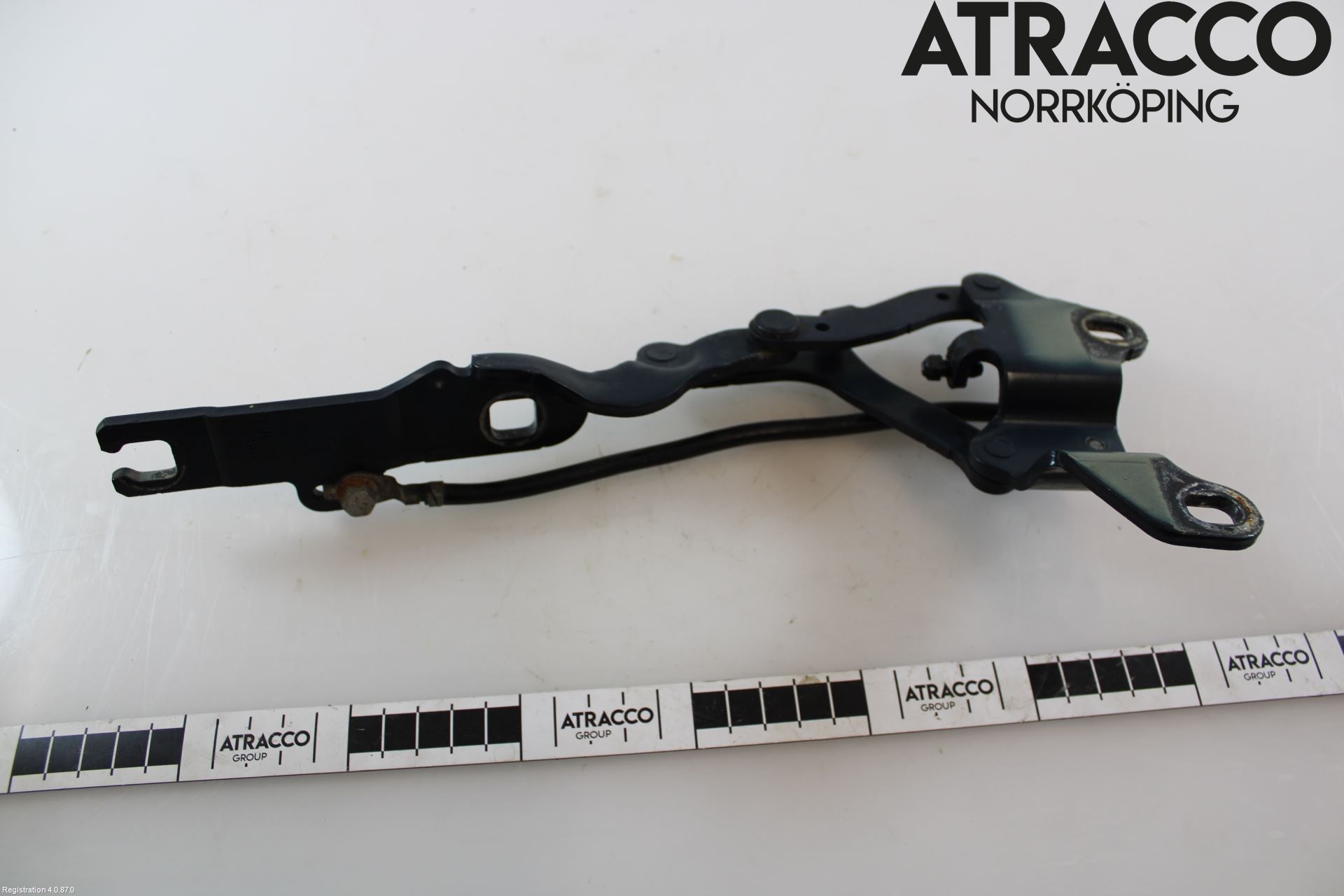 BMW 3 E90/91 SED/TOU 05-12 Panser Hengsel - Hengsler