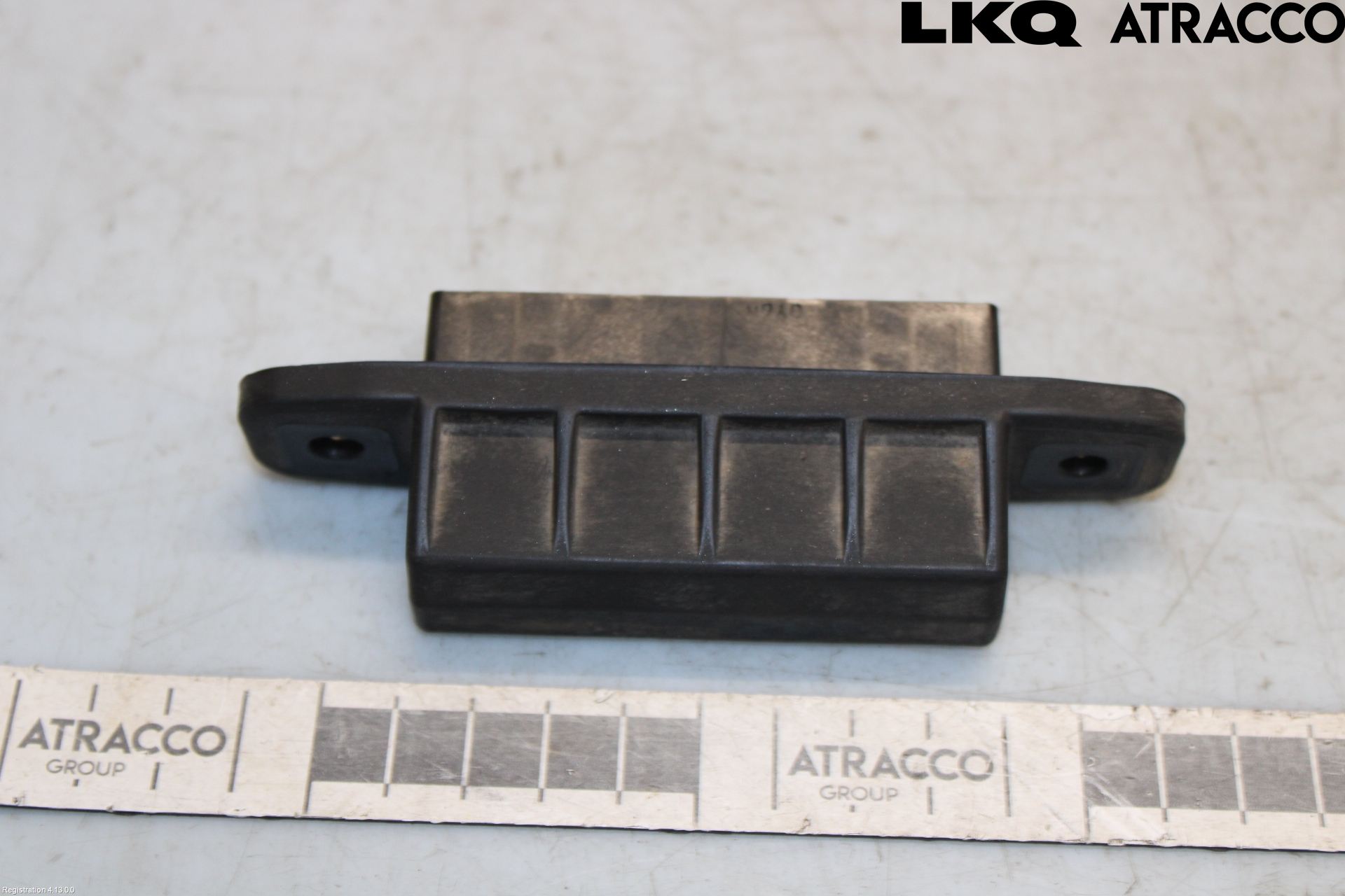 Toyota AVENSIS 16-18 Bakluke Handtak Ytre