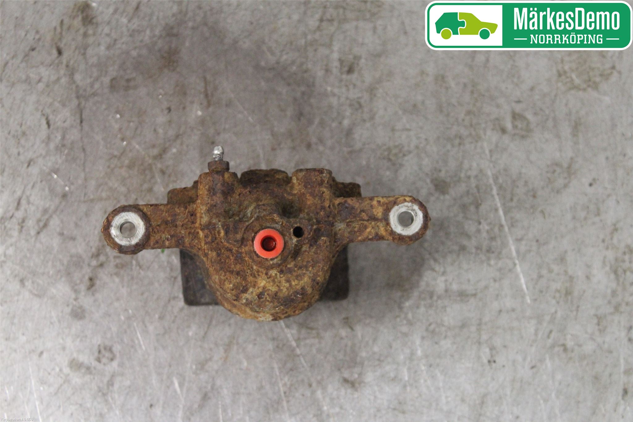 Mazda 2 (DE) 08-15 Bremsecaliper Foran Venstre