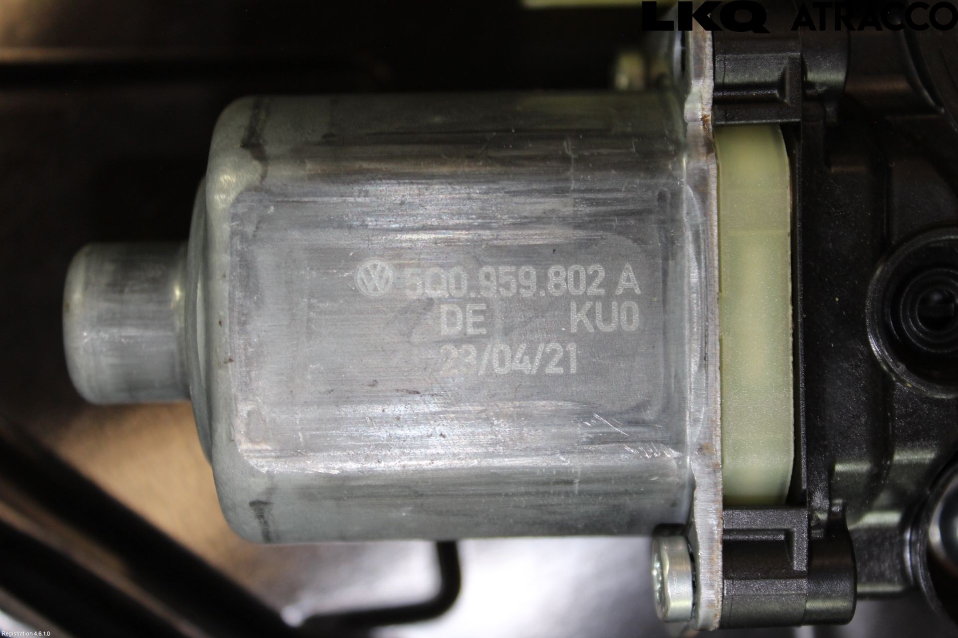 Volkswagen VW GOLF / E-GOLF VIII 20- Vindusheis El Komp