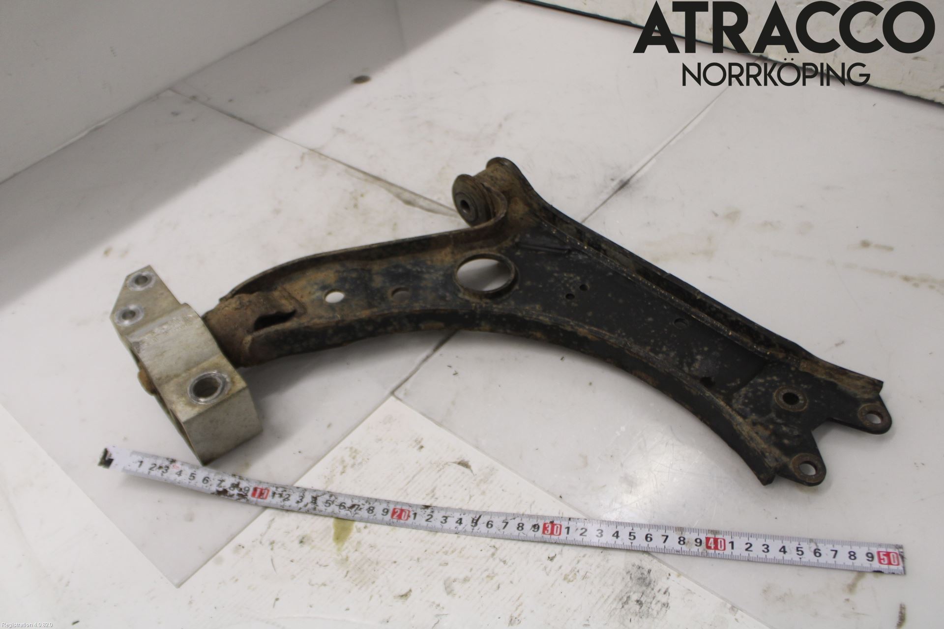 Volkswagen VW GOLF VI 09-13 Bærearm Foran Venstre Nedre