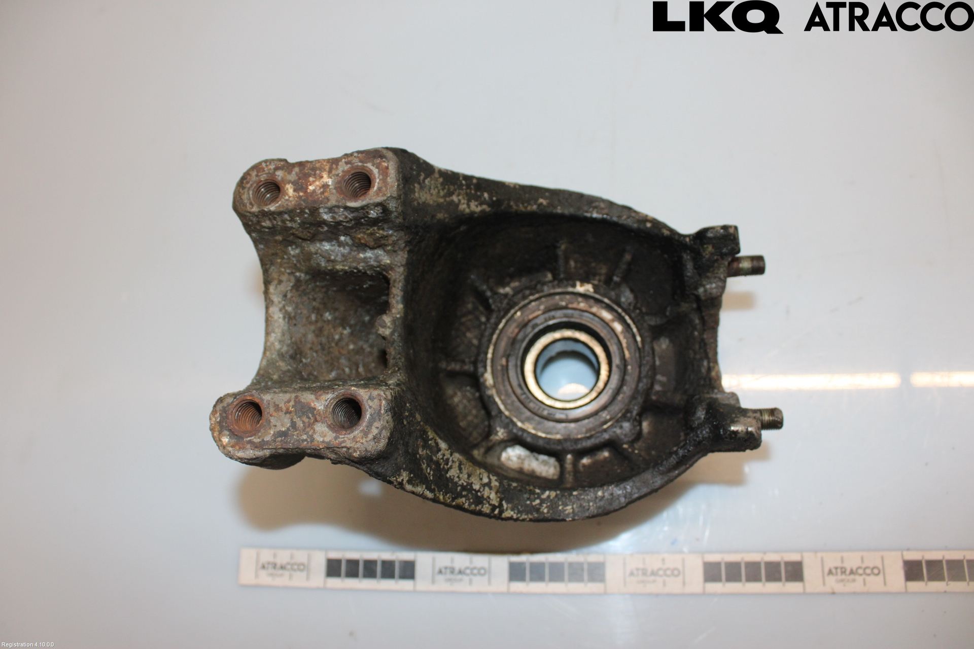 Volkswagen VW K70 Spindel Vf