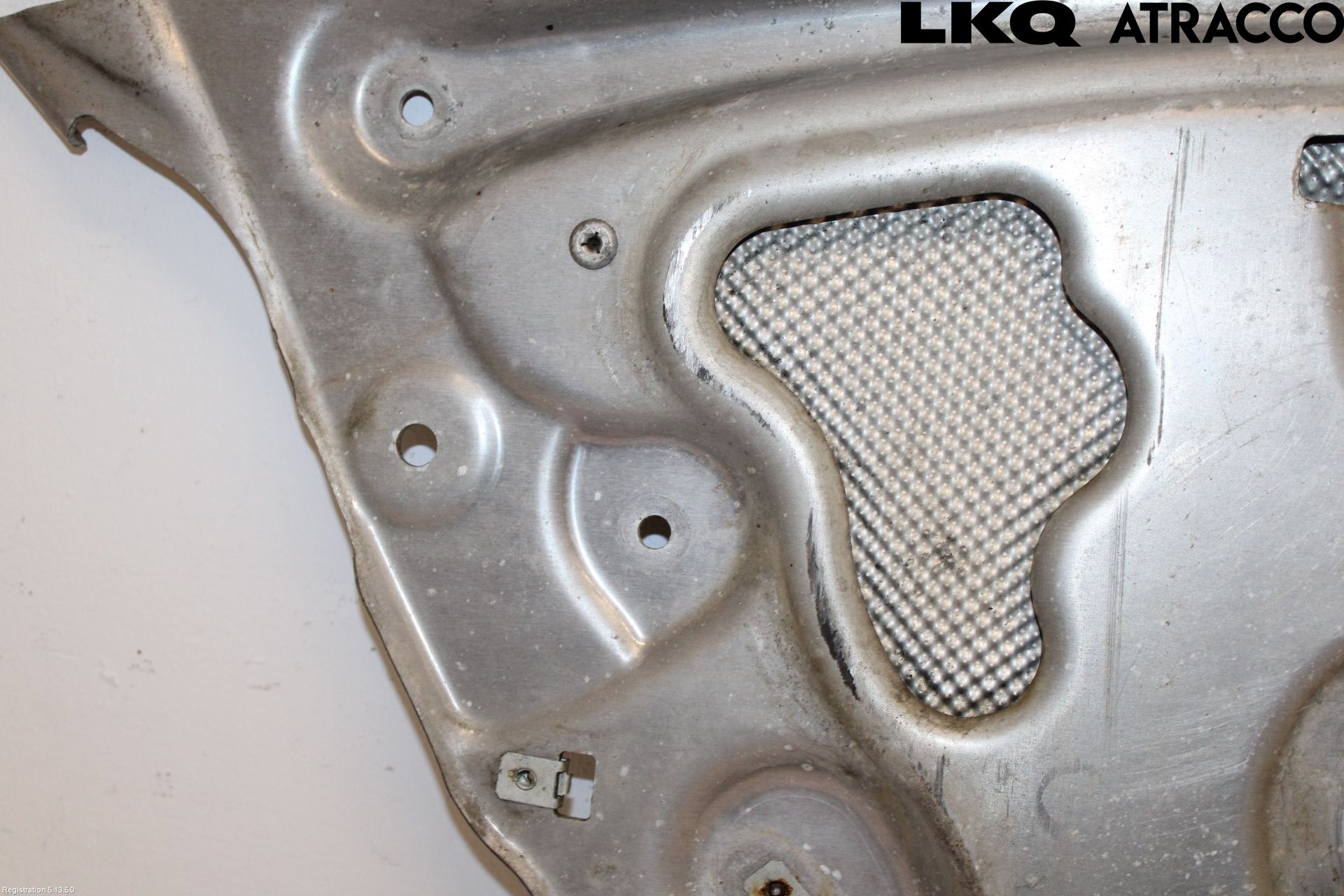 BMW 5 F10/F11/F18 09-17 Bunnplate U Motor-Gear-Dørk