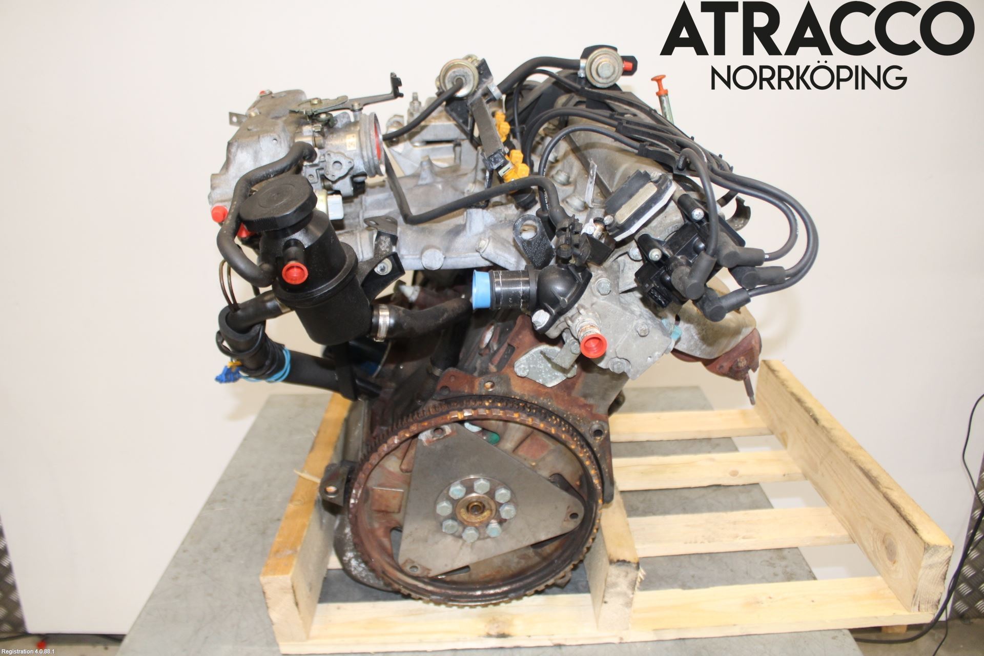 Peugeot 605 Motor Bensin