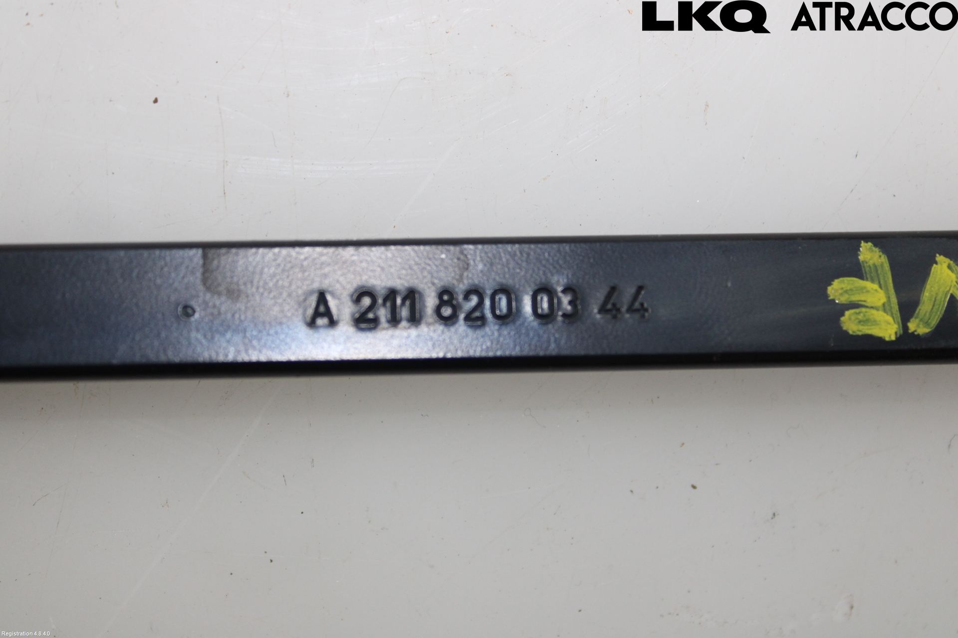 Mercedes-Benz MB CLS (C219) 03-11 Viskerarm-Armer Frontrute