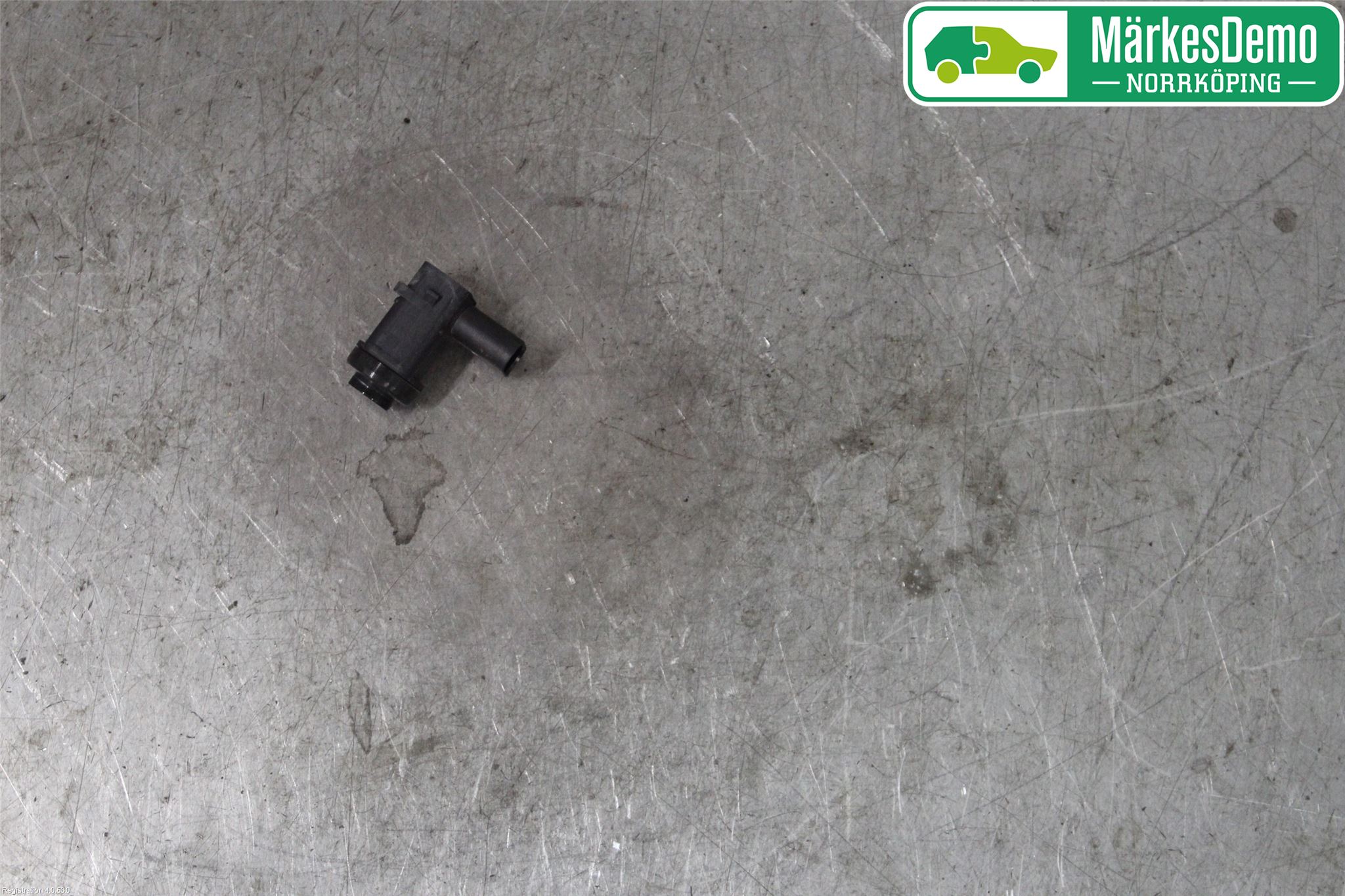 Volkswagen VW PHAETON Sensor Parkering Front