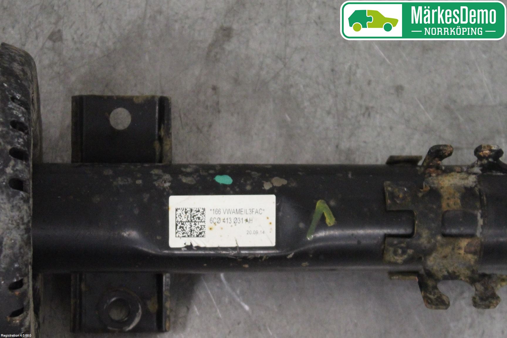 Volkswagen VW POLO 10-17 Fjærbein Foran Venstre