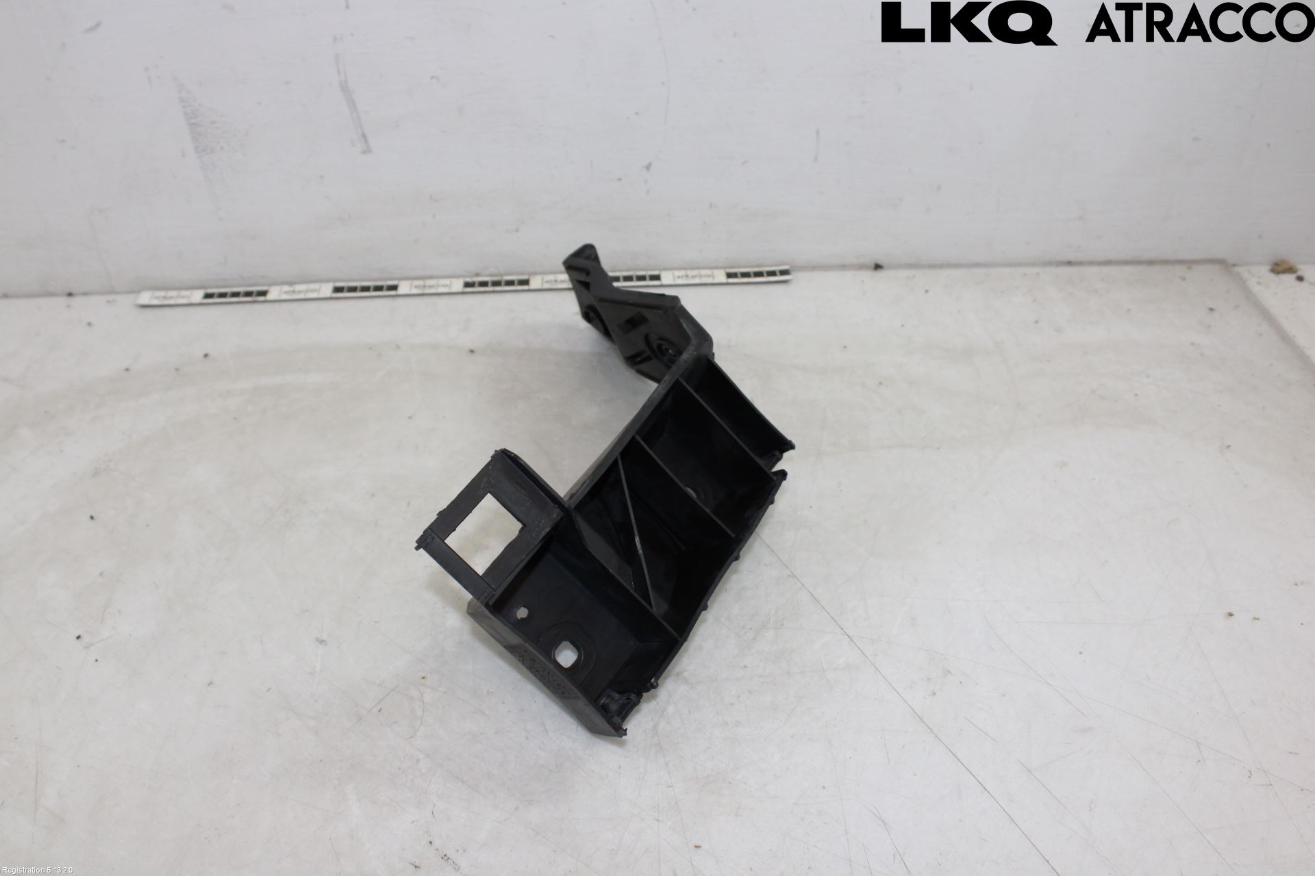 Volkswagen VW POLO 05-09 Støtfangerfeste Bak Venstre