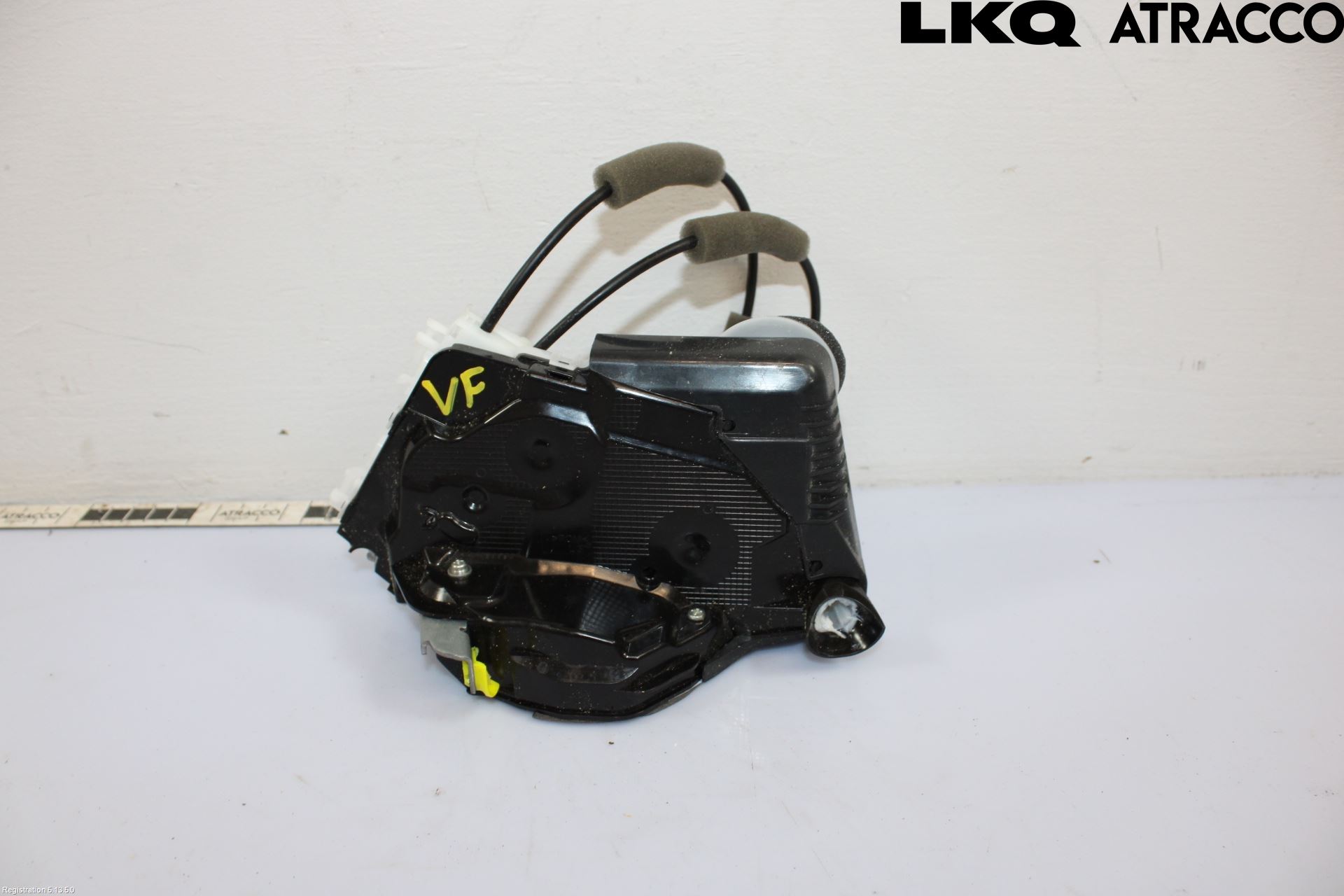 Toyota YARIS XP21 20- Dørlås - Låsekasse
