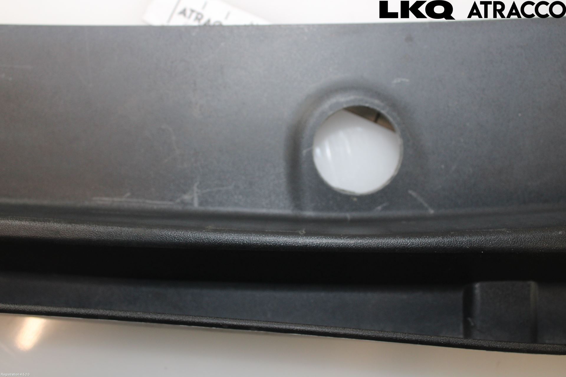 Skoda OCTAVIA (5E) 13-20 Visker Deksel-Grill-Under Frr