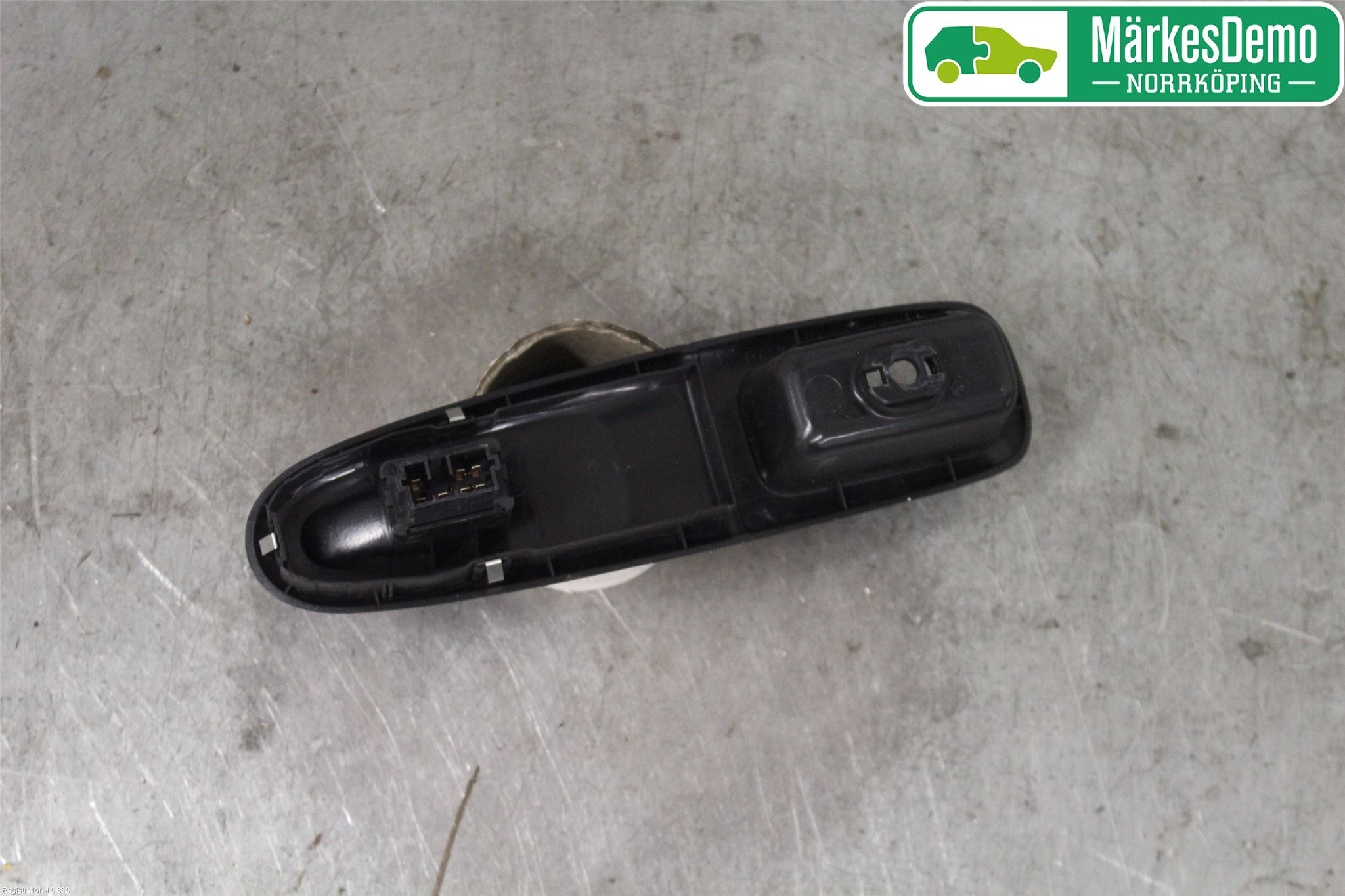 Peugeot 406     99-04 Bryter Vindusheis