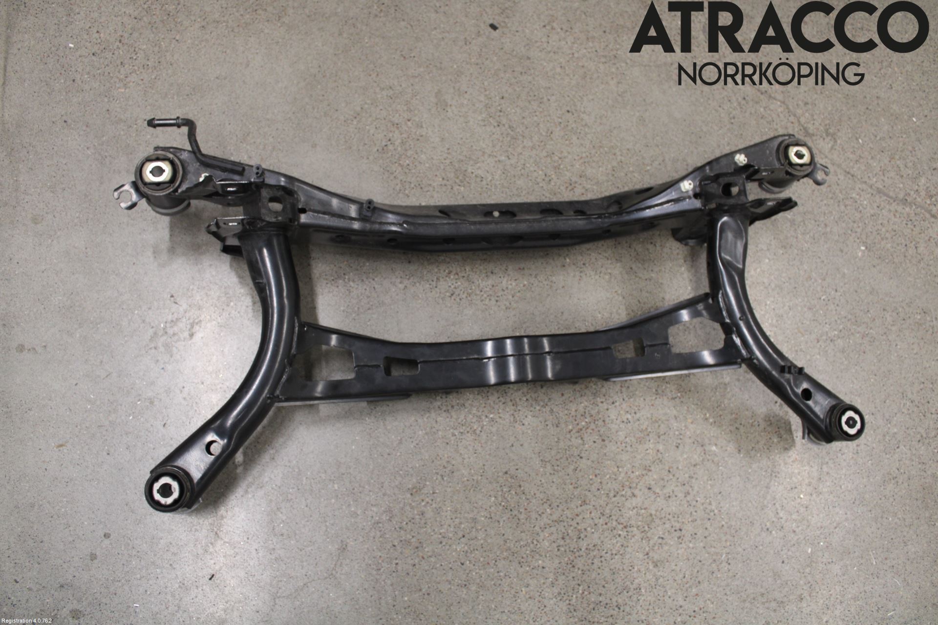 Volkswagen VW PASSAT 20-24 Bakaksel Feste Travers-Ramme