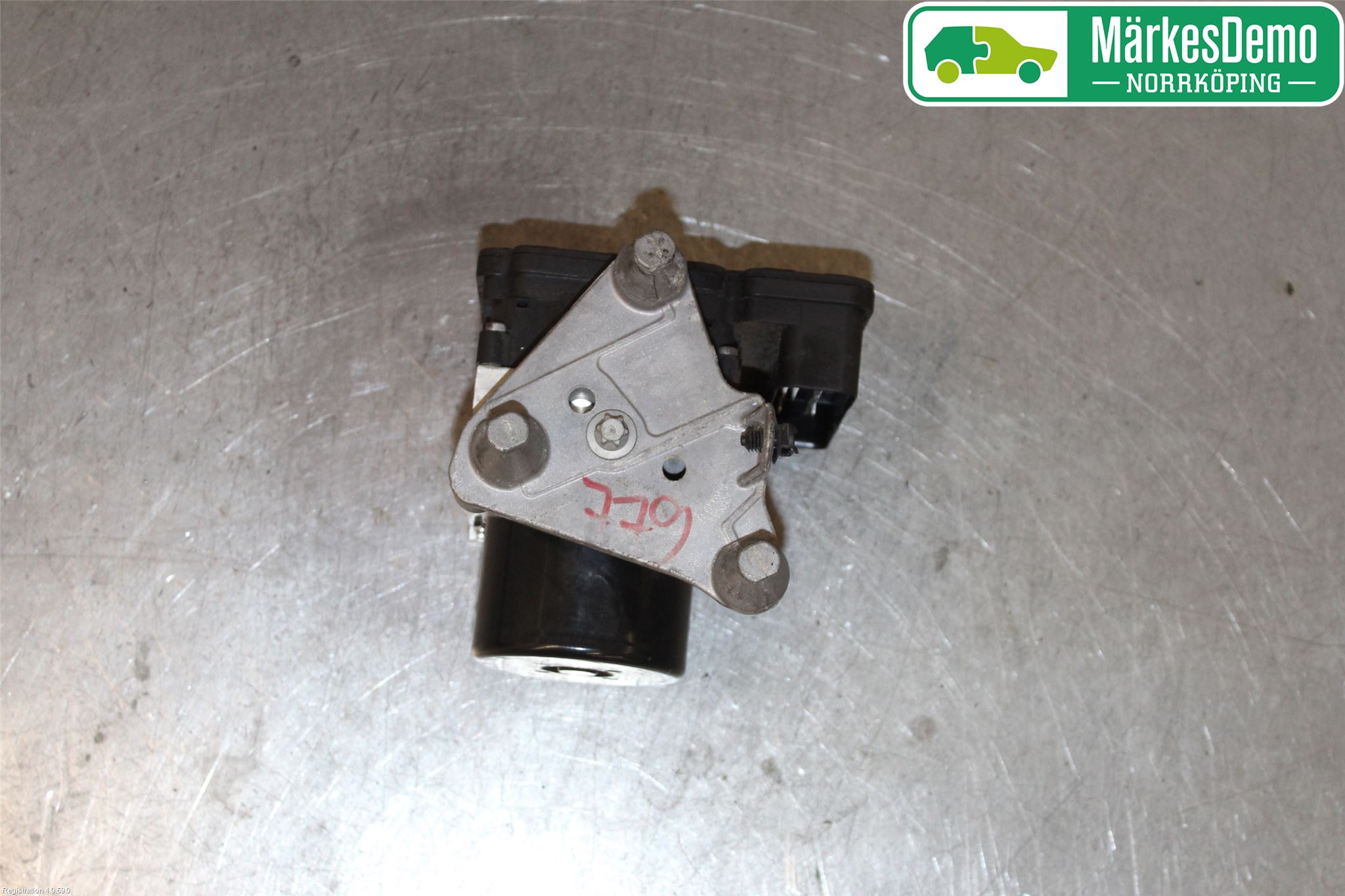 Mercedes-Benz MB C-KLASS (W204) 07-15 Abs Hydraulikkaggregat