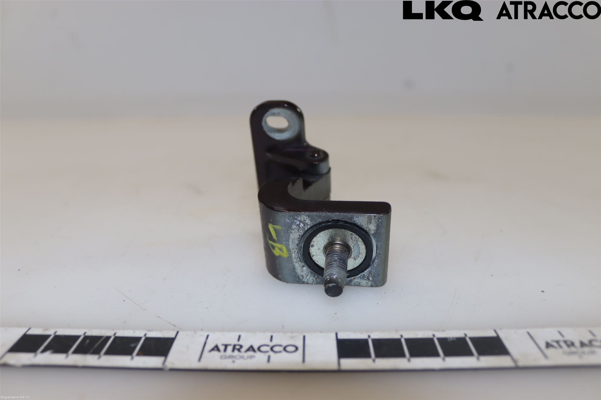 Volkswagen VW PASSAT 15-19 Bakluke Hengsel Venstre