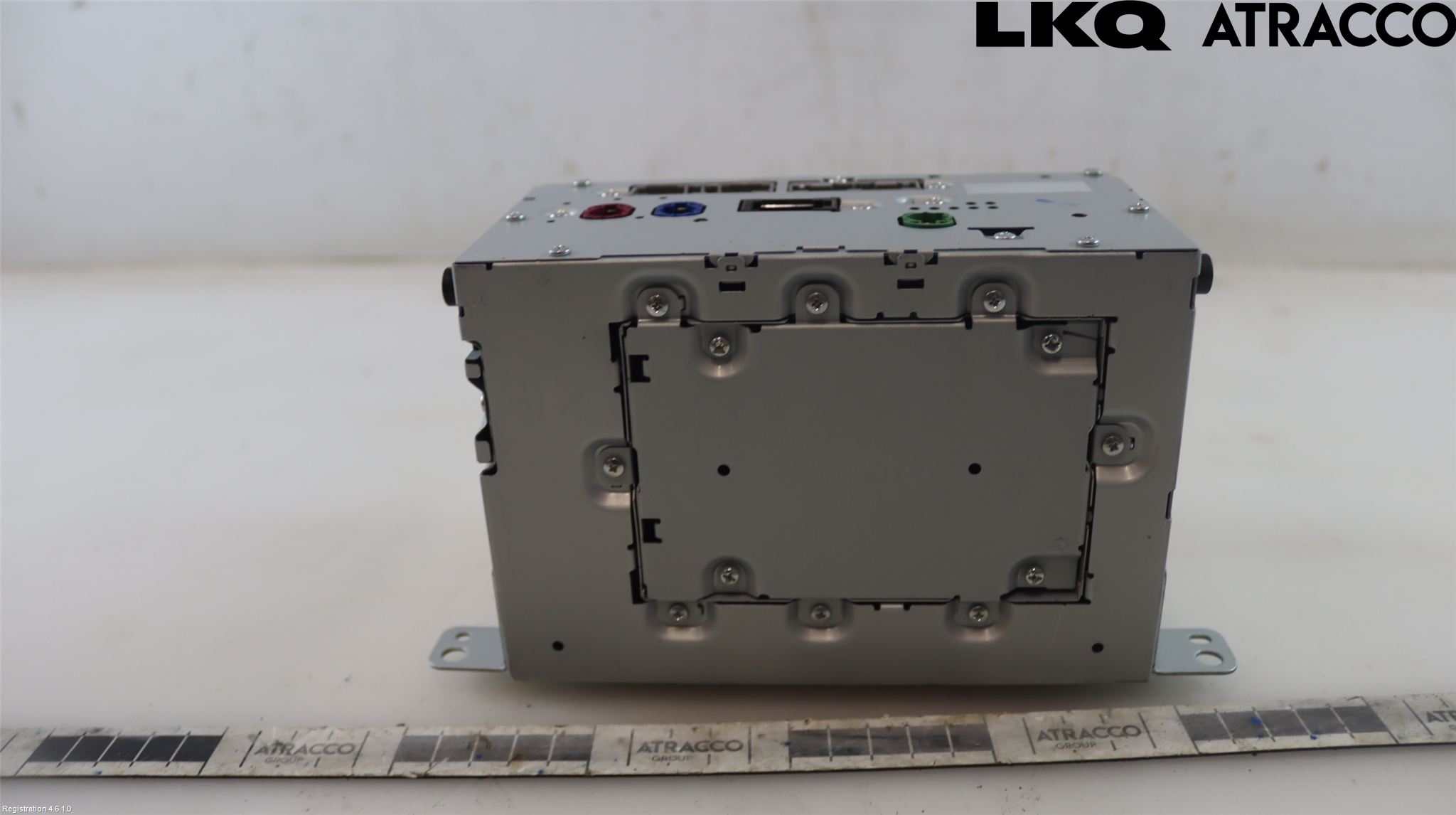 Volvo V90 17->> Stereo Radio