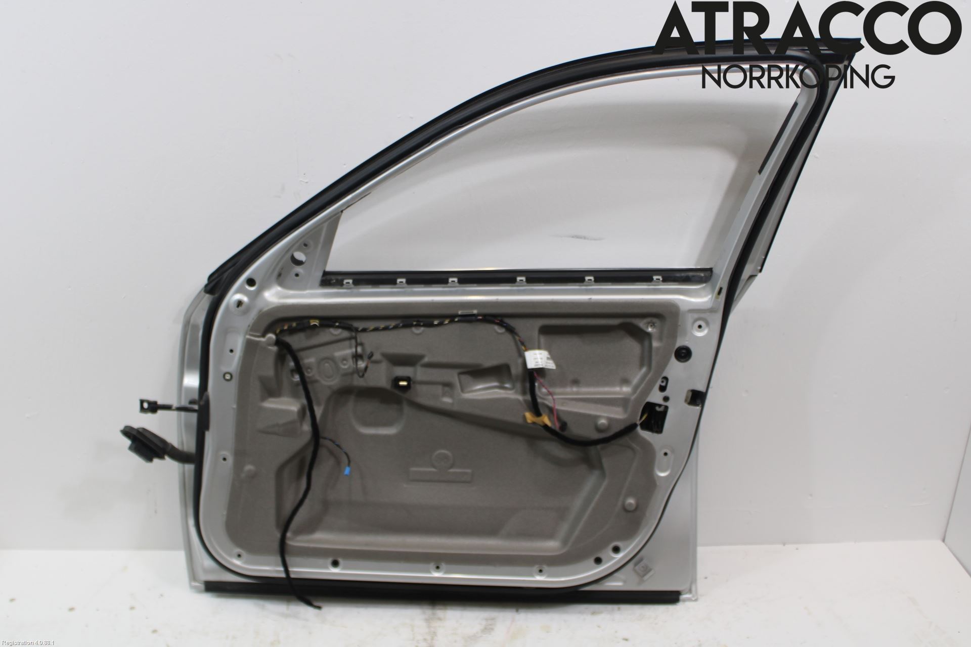 BMW 5 E60/61 Sed/Tou 02-10 Dør 4D Foran Høyre