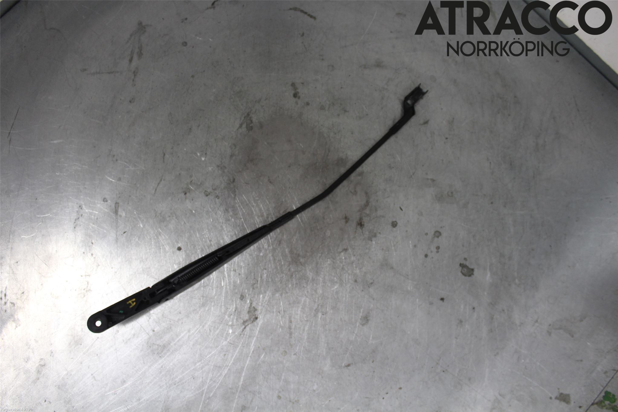 Volkswagen VW PASSAT 20-24 Viskerarm-Armer Frontrute