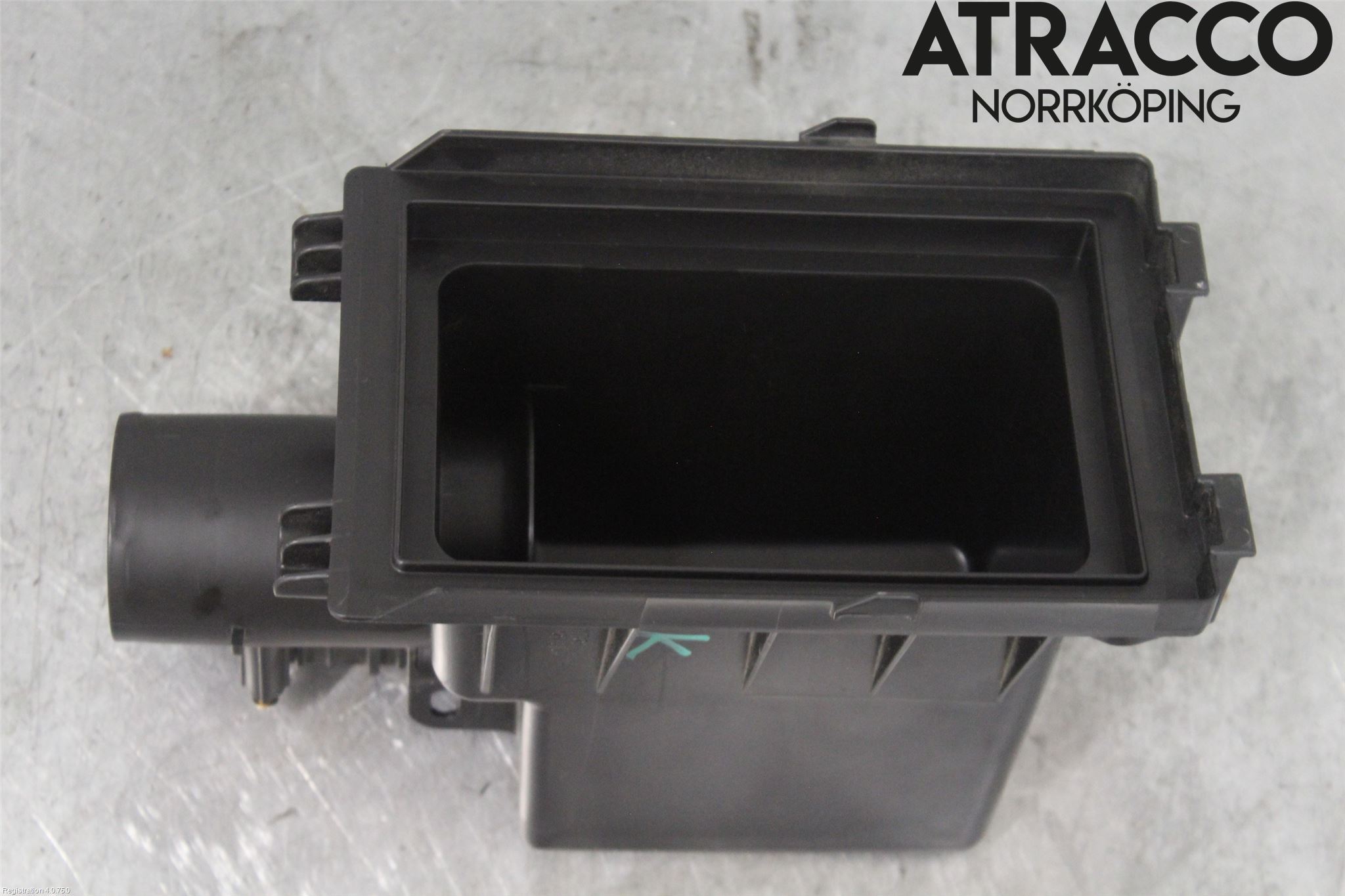 Toyota C-HR 16-23 Luftfilter Boks