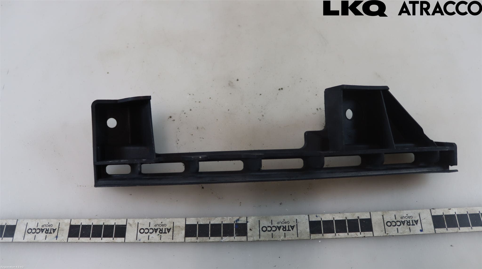 Volkswagen VW CADDY 04-10 Støtfangerfeste Foran Venstre