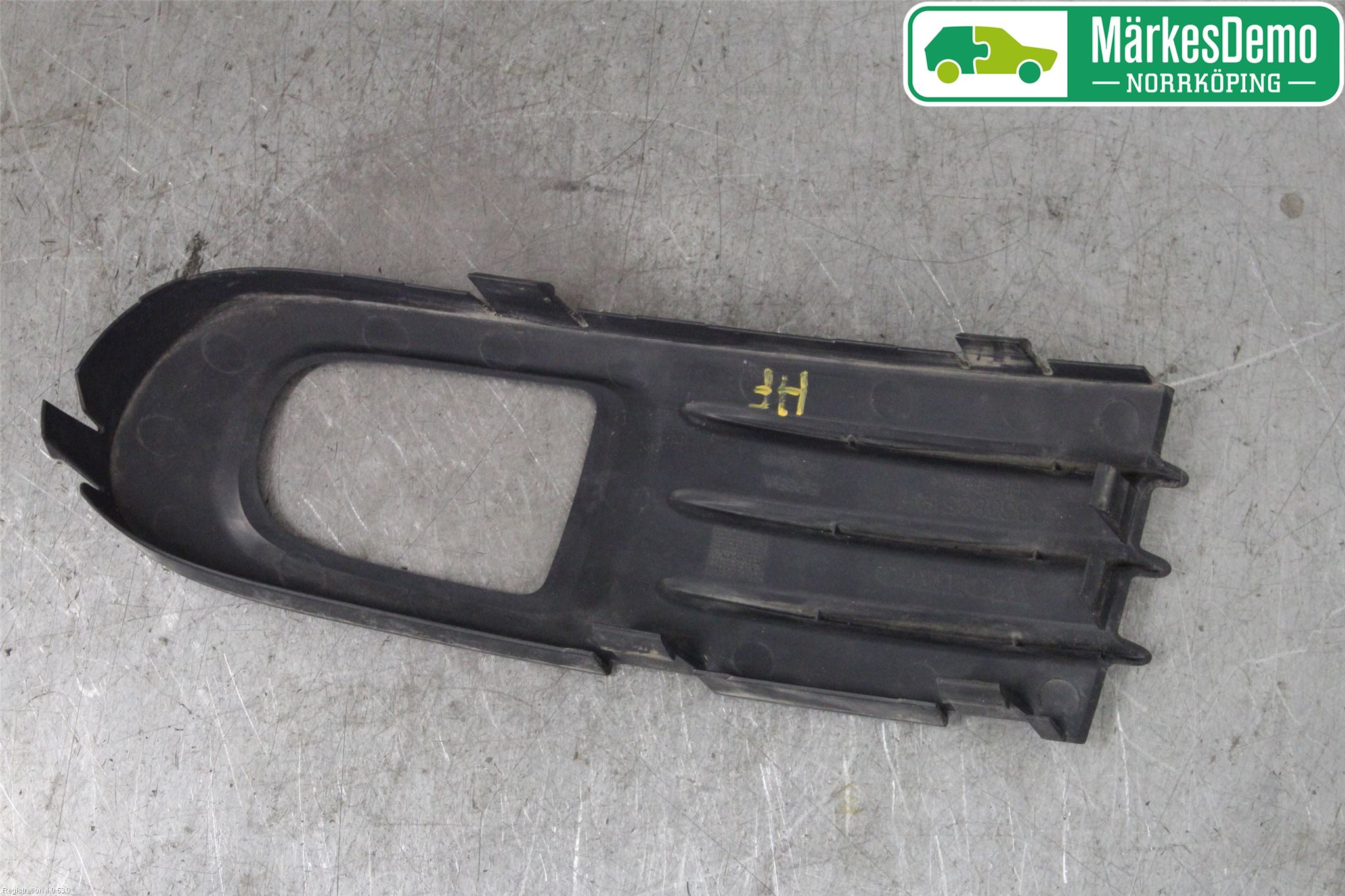 Volvo V50 04-07 Frontlykt Kurve-Tåkelys Ramme