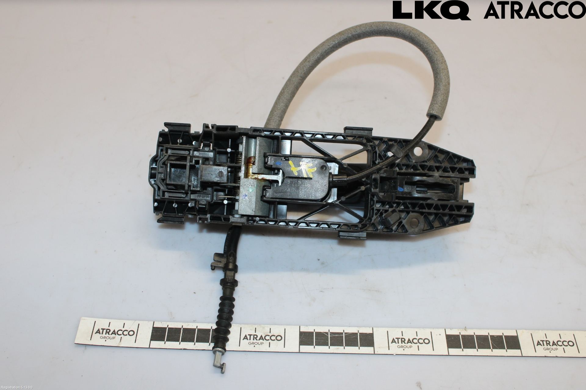 Volkswagen VW AMAROK 2H 10-22 Dørhandtak Ytre Høyre