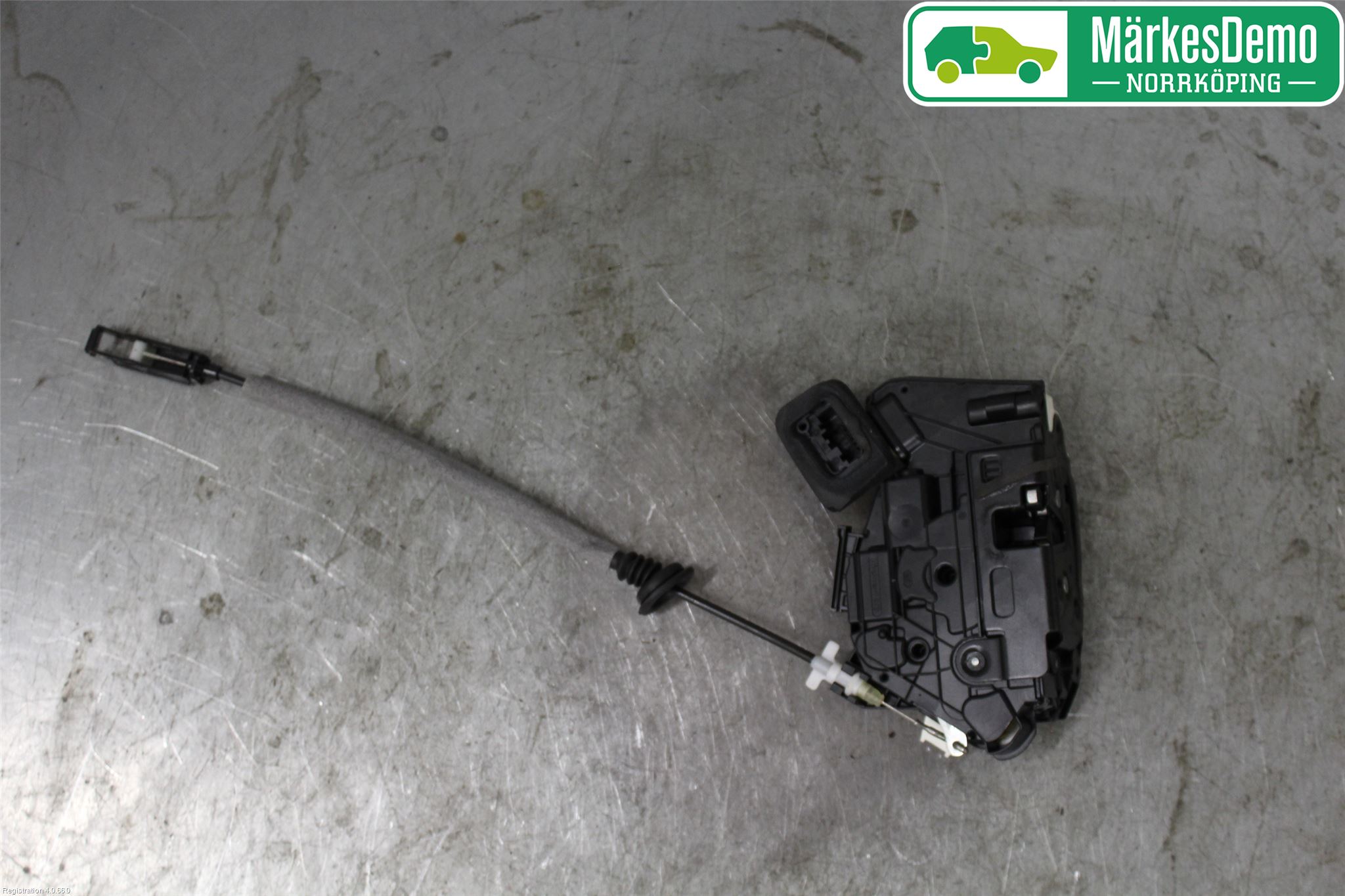 Volkswagen VW POLO 10-17 Dørlås - Låsekasse