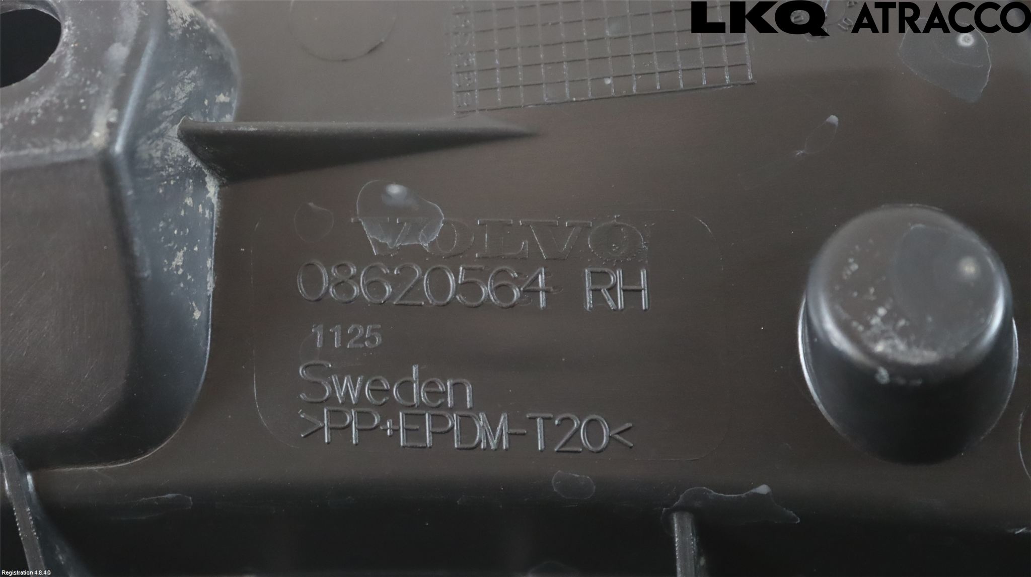 Volvo XC90 03-06 Støtfangerfeste Foran Høyre