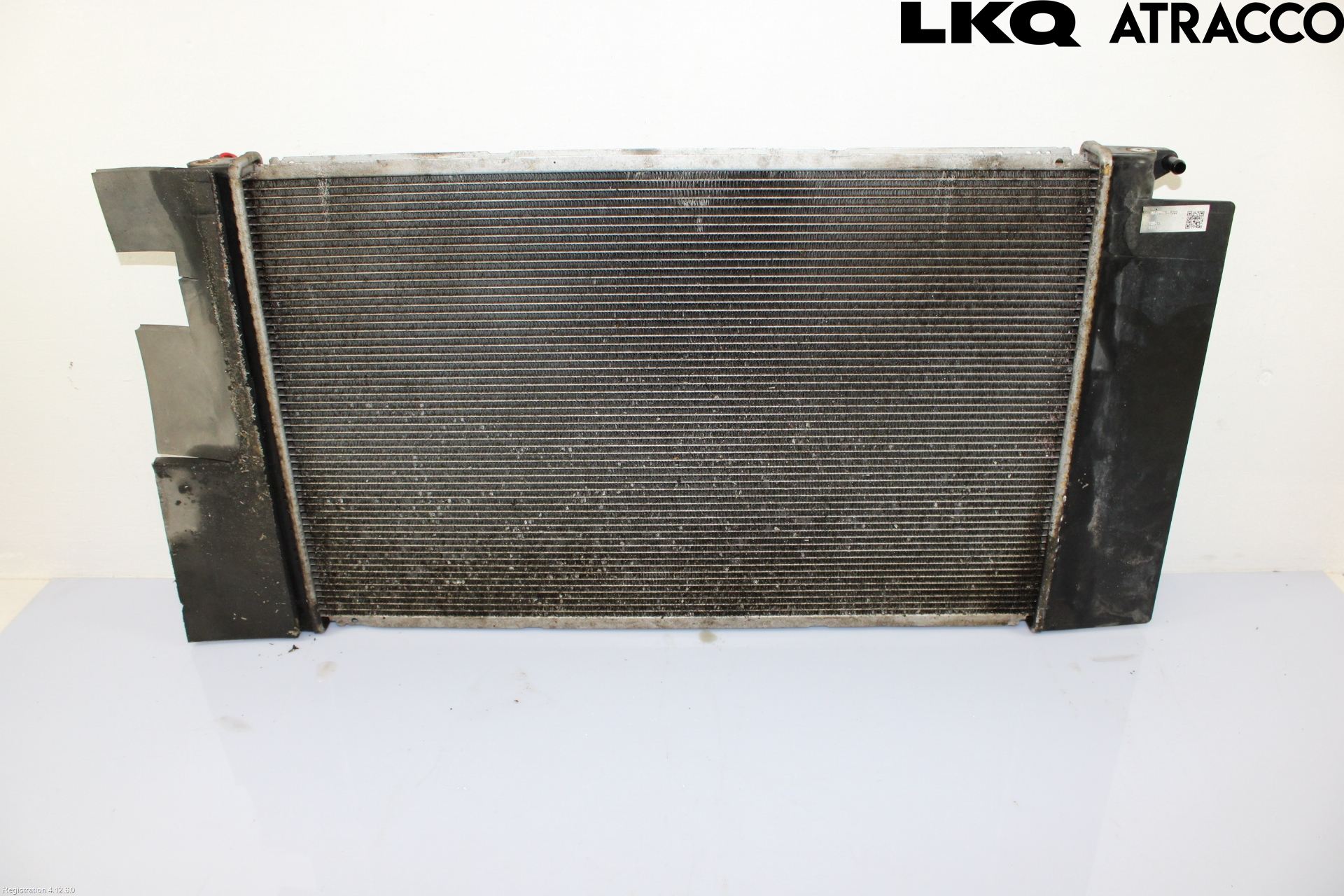 Toyota AVENSIS 09-15 Radiator Manuell