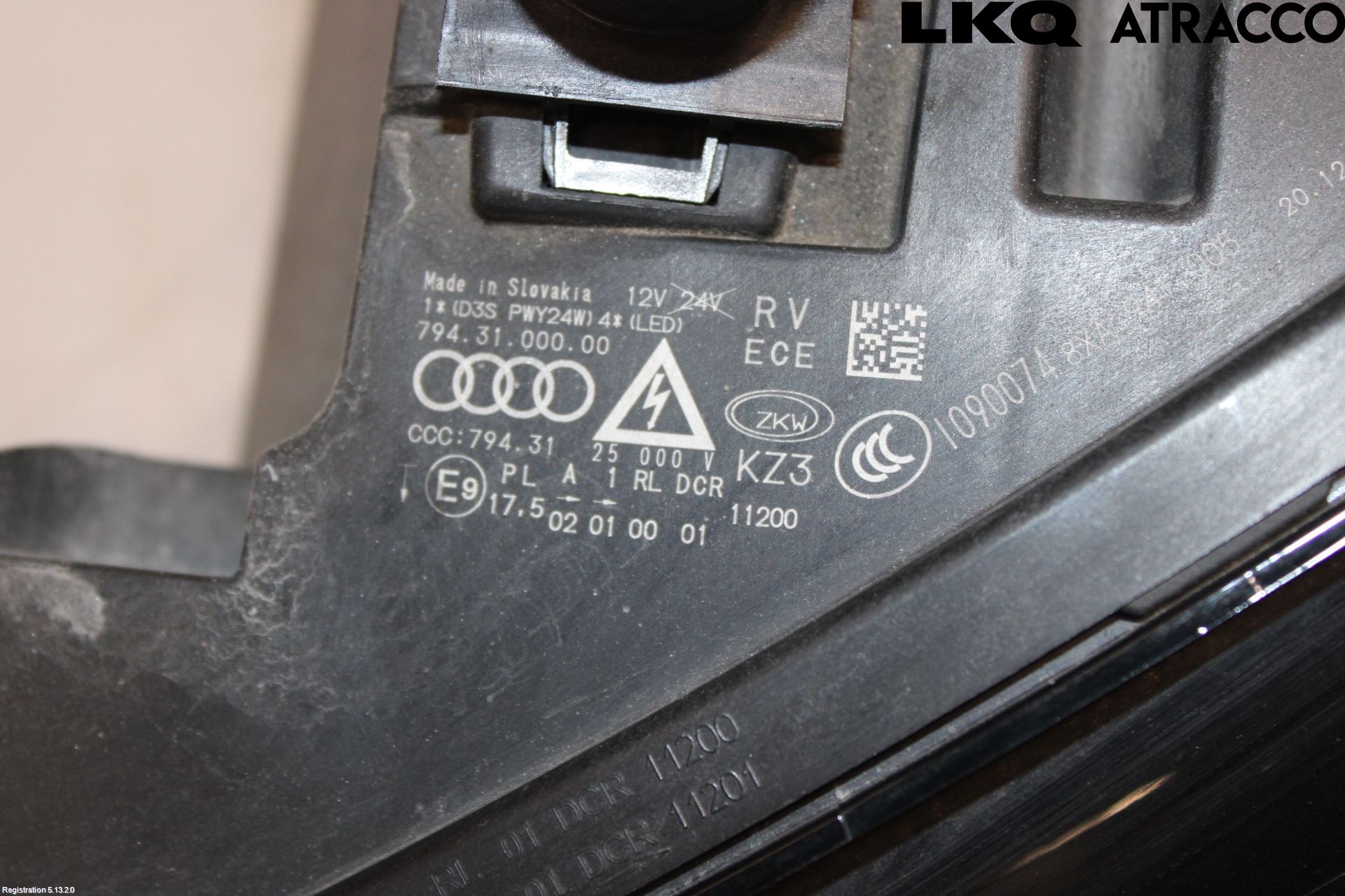 Audi A1/S1 11-18 Frontlykt Venstre