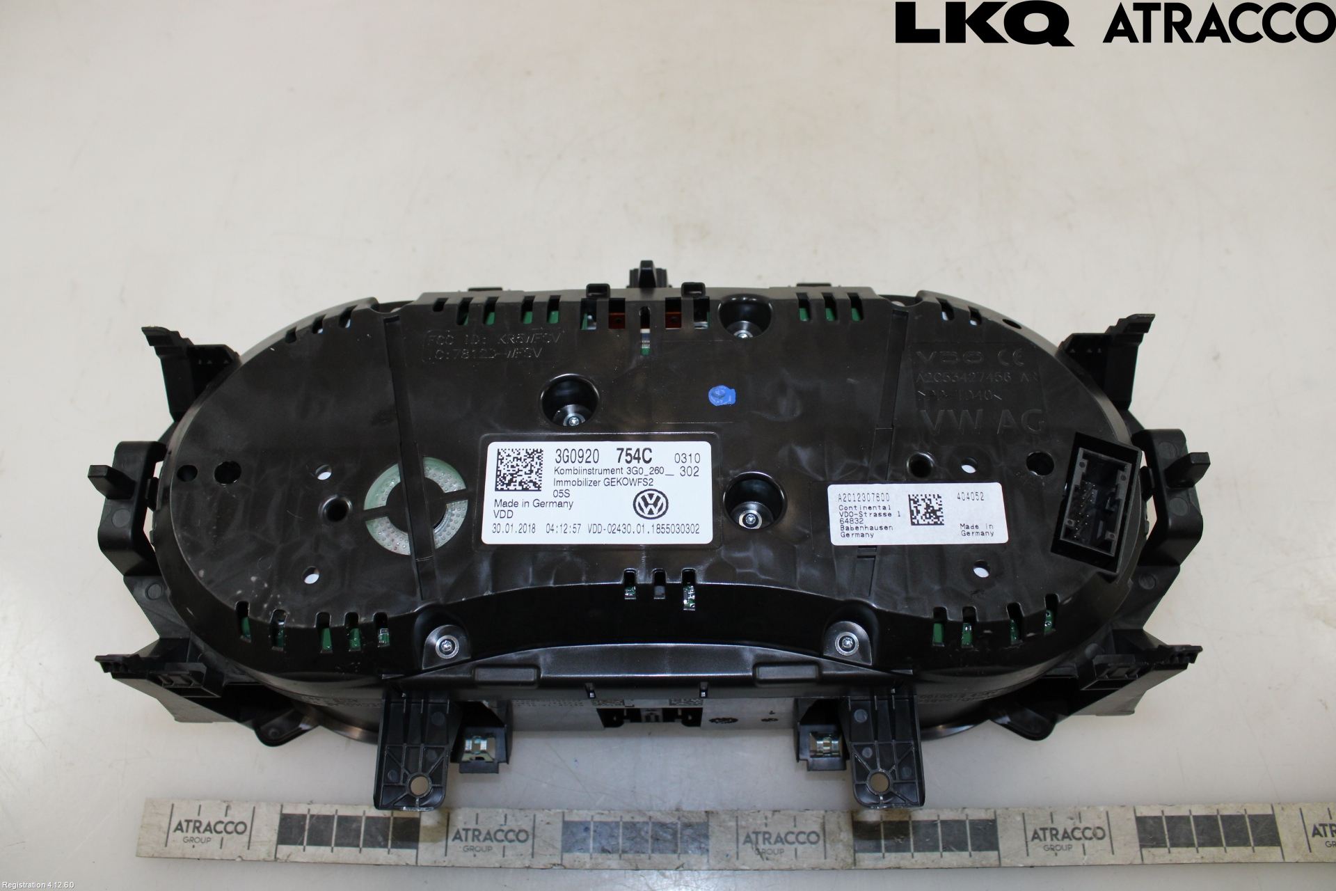 Volkswagen VW PASSAT 15-19 Instr Kombinert