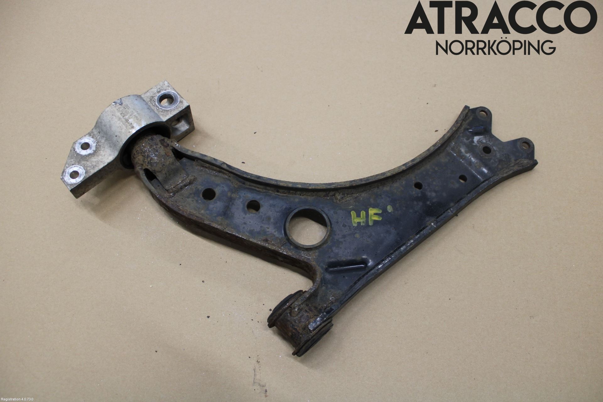 Volkswagen VW GOLF VI 09-13 Bærearm Foran Høyre Nedre