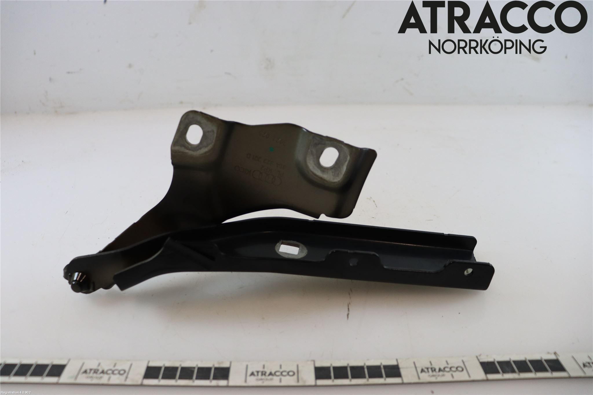 Audi Q2/SQ2 17- Panser Hengsel - Hengsler