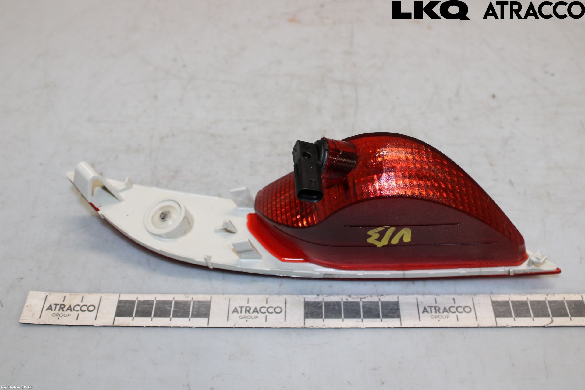 Volvo V40 CROSS COUNTRY 13-19 Refleks Bak