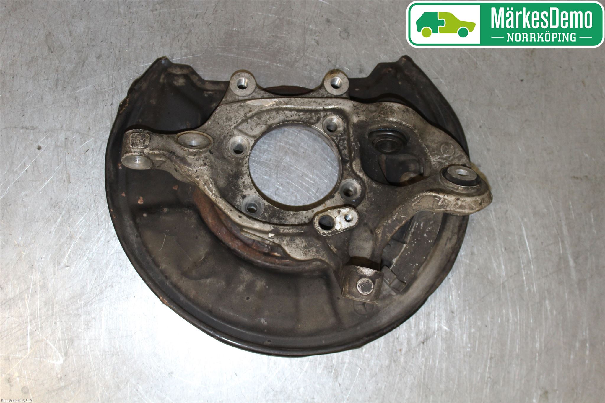 Mercedes-Benz MB C-KLASS (W204) 07-15 Spindel Hb