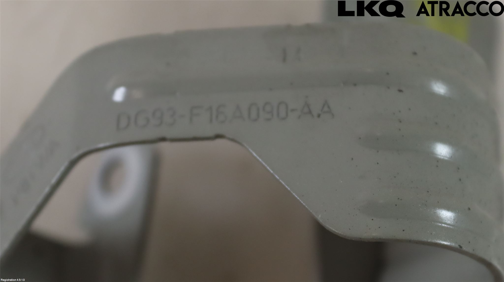 Ford MONDEO 15-22 Fenderfeste Foran Høy