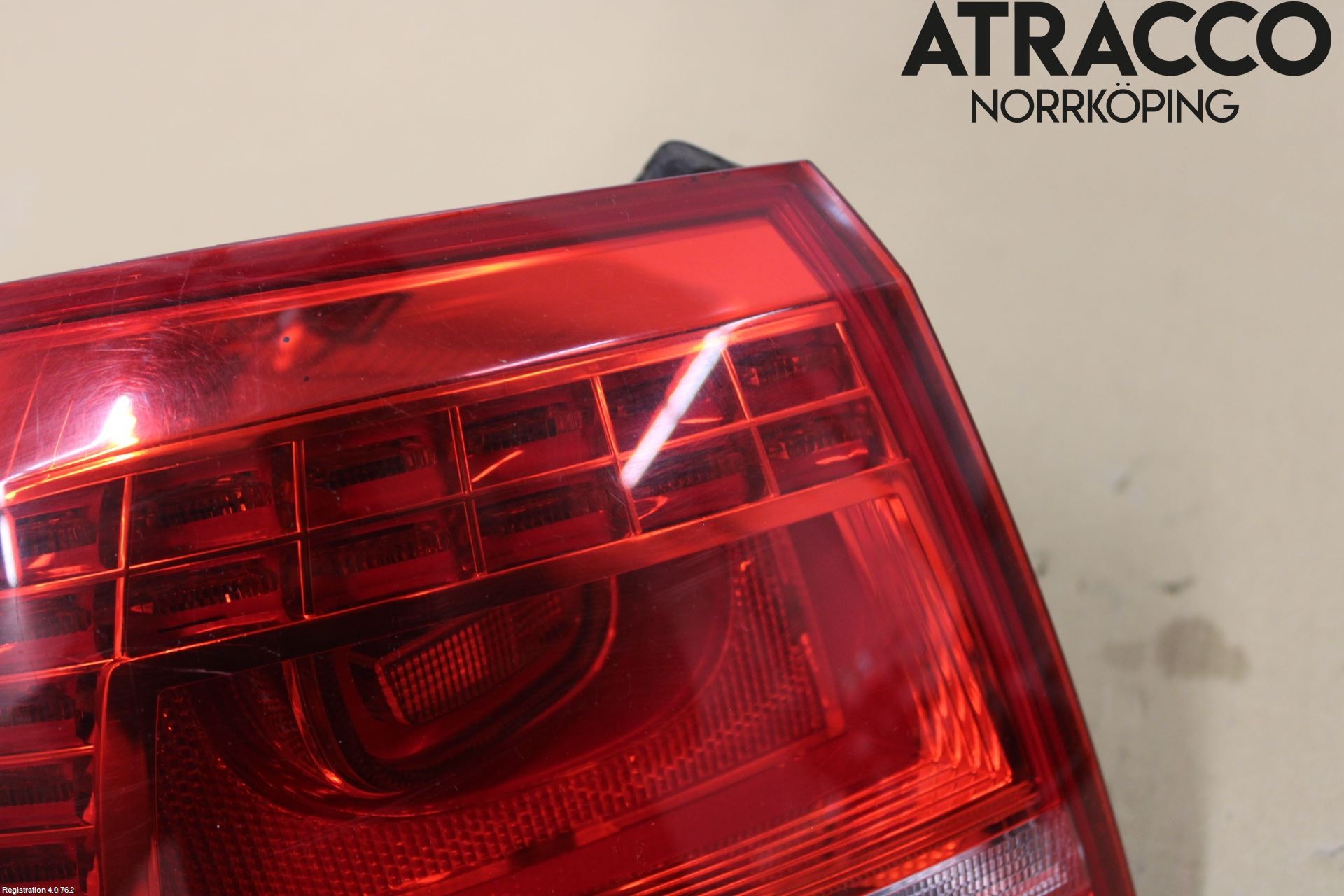 Volkswagen VW PASSAT 11-14 Baklykt Venstre