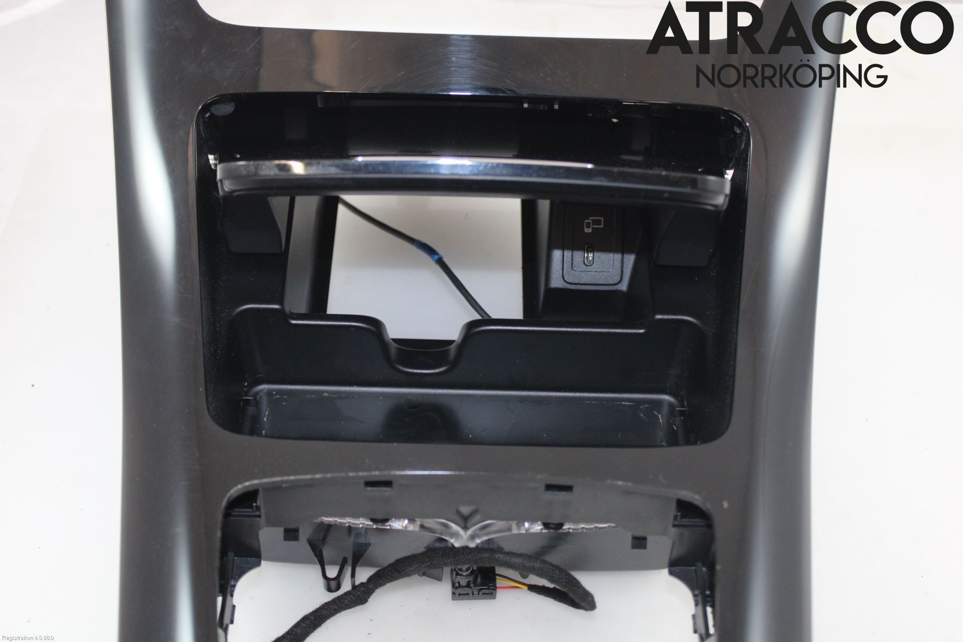 Mercedes-Benz MB EQC (N293) 20- Instrumentkonsoll Midt
