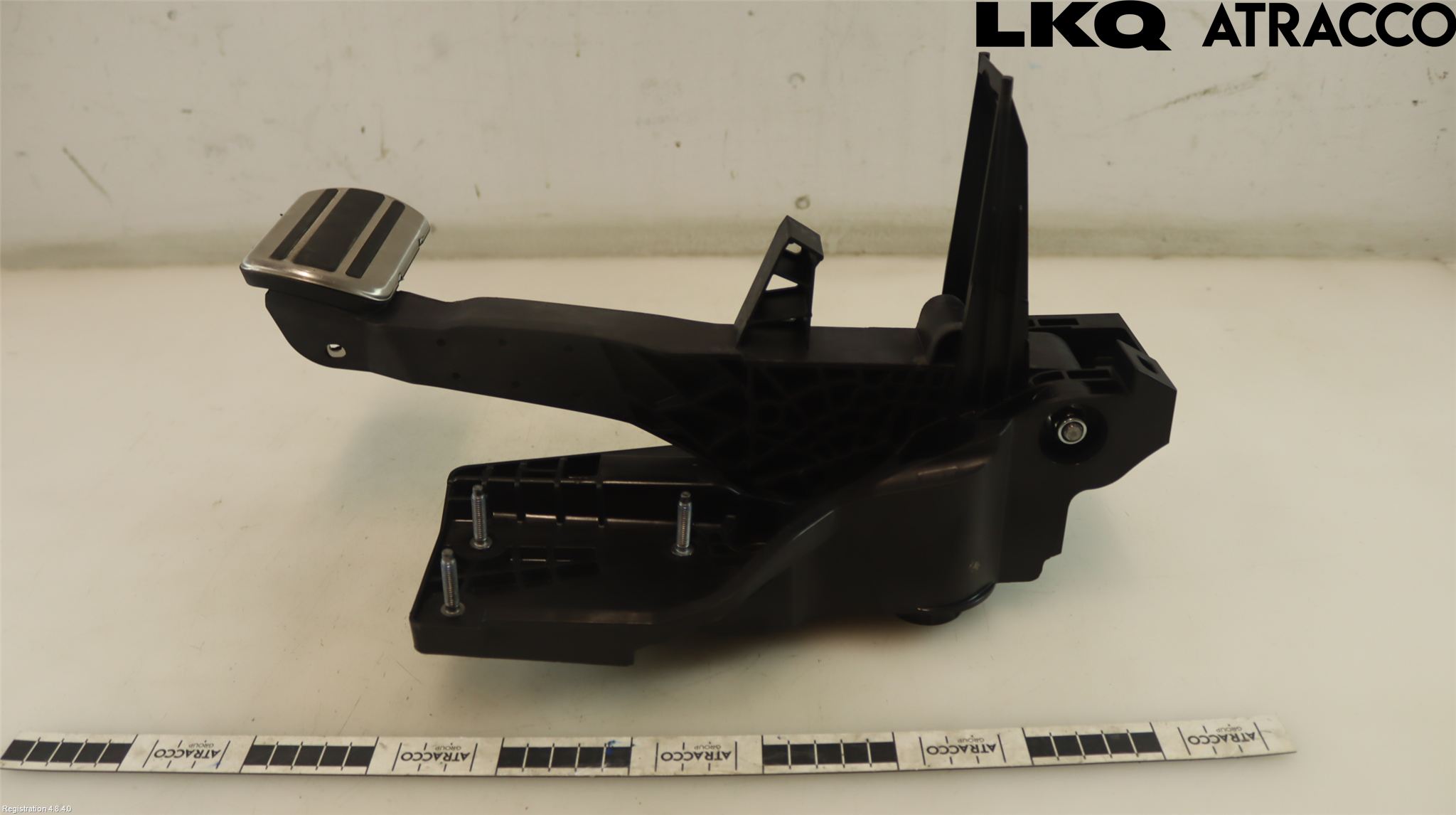 Opel ASTRA L 22- Bremsepedal