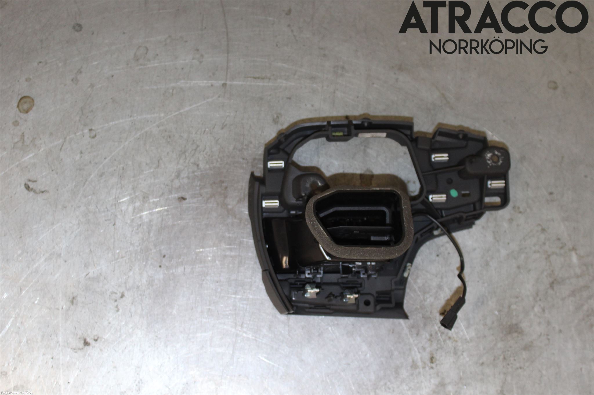 Audi A4/S4 B9 16-19 Dashbord Kanal - Dyse