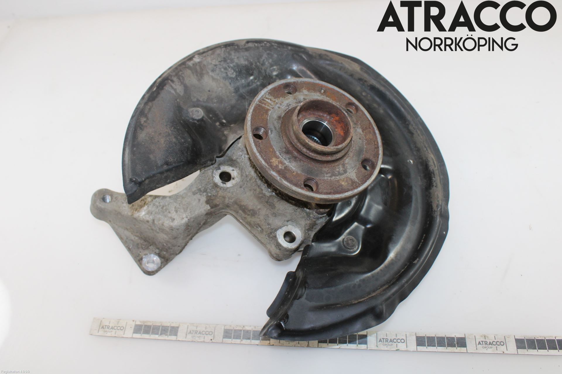 Audi Q3 8U 12-18 Spindel Hb