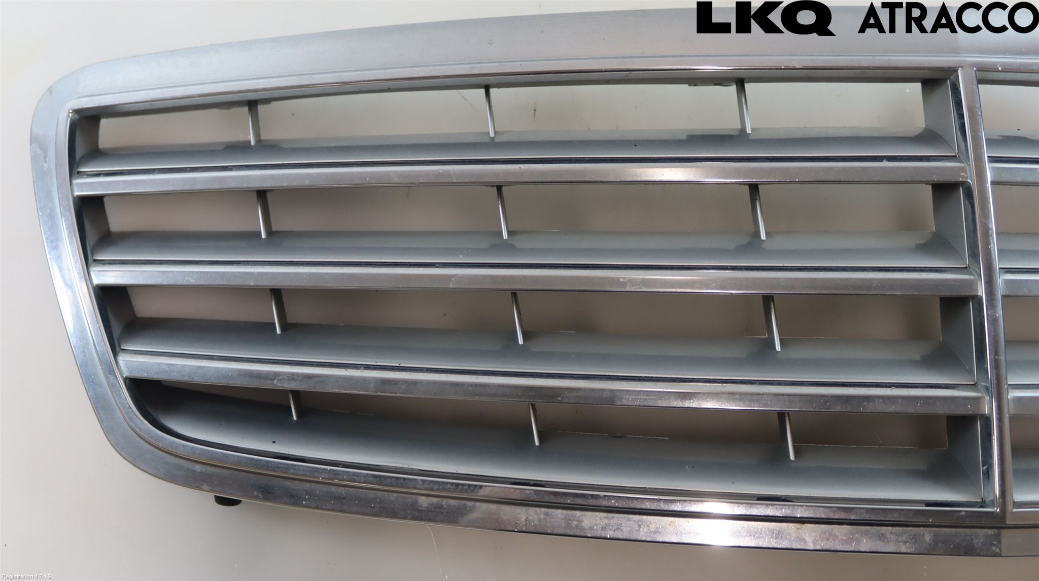 Mercedes-Benz MB C (203) 00-07 Grill Komplett