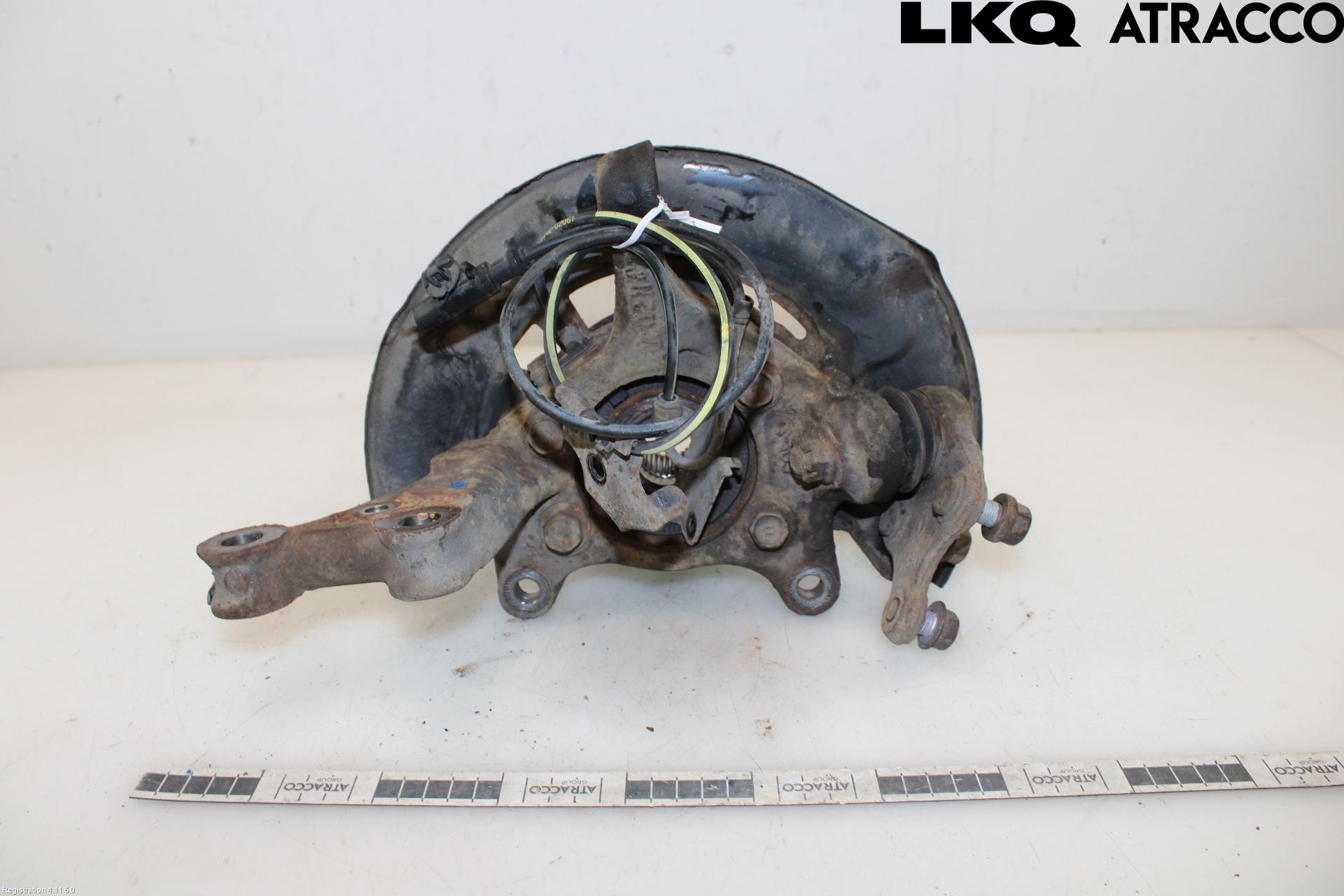 Toyota VERSO 09-18 Spindel Hf