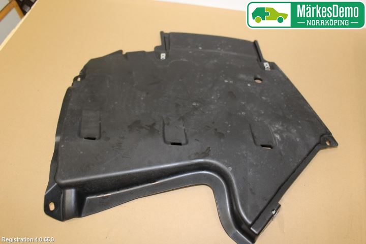Volkswagen VW TIGUAN 16-24 Bunnplate U Motor-Gear-Dørk