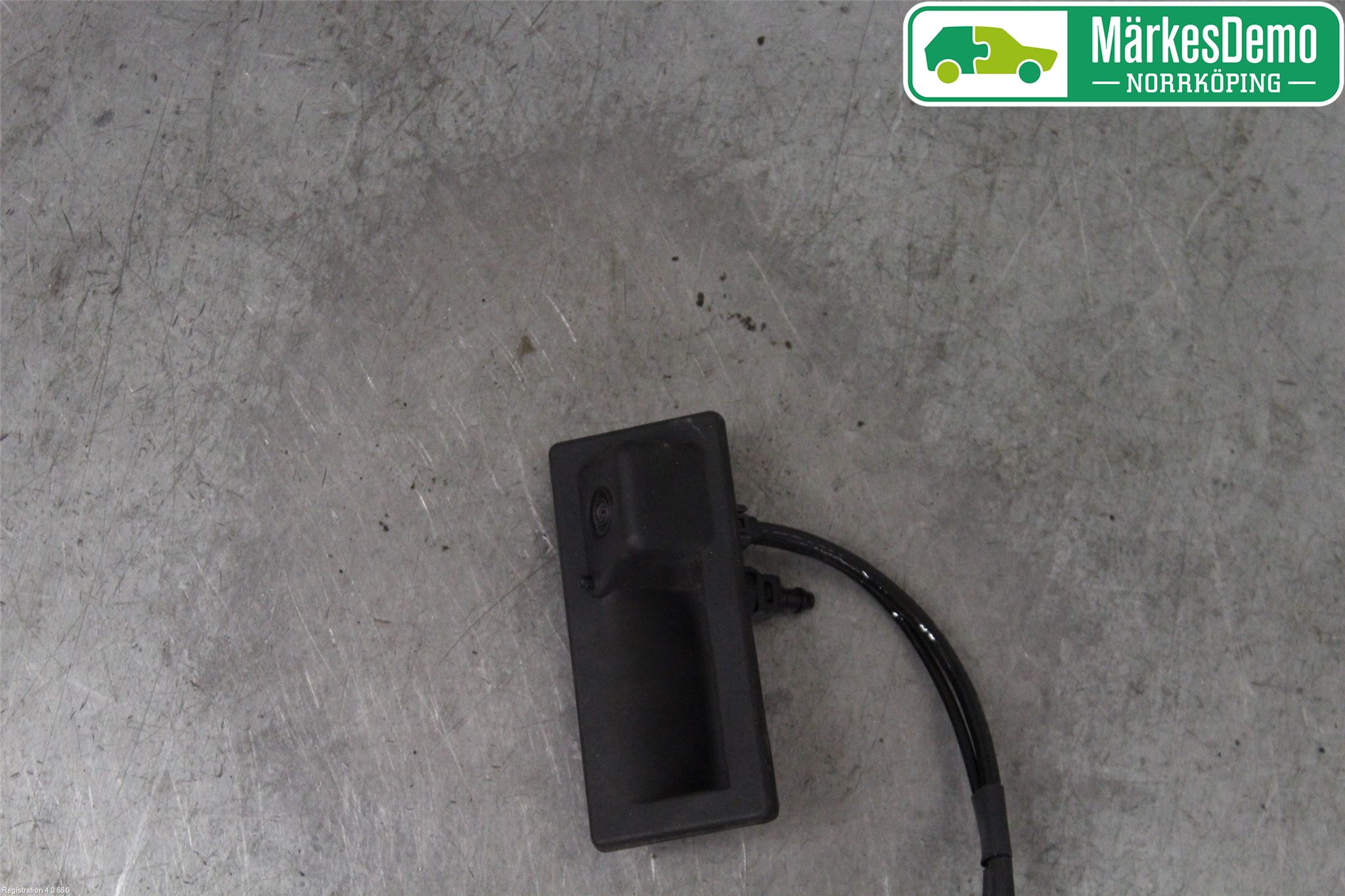 Volkswagen VW TIGUAN 16-24 Bakluke Handtak Ytre