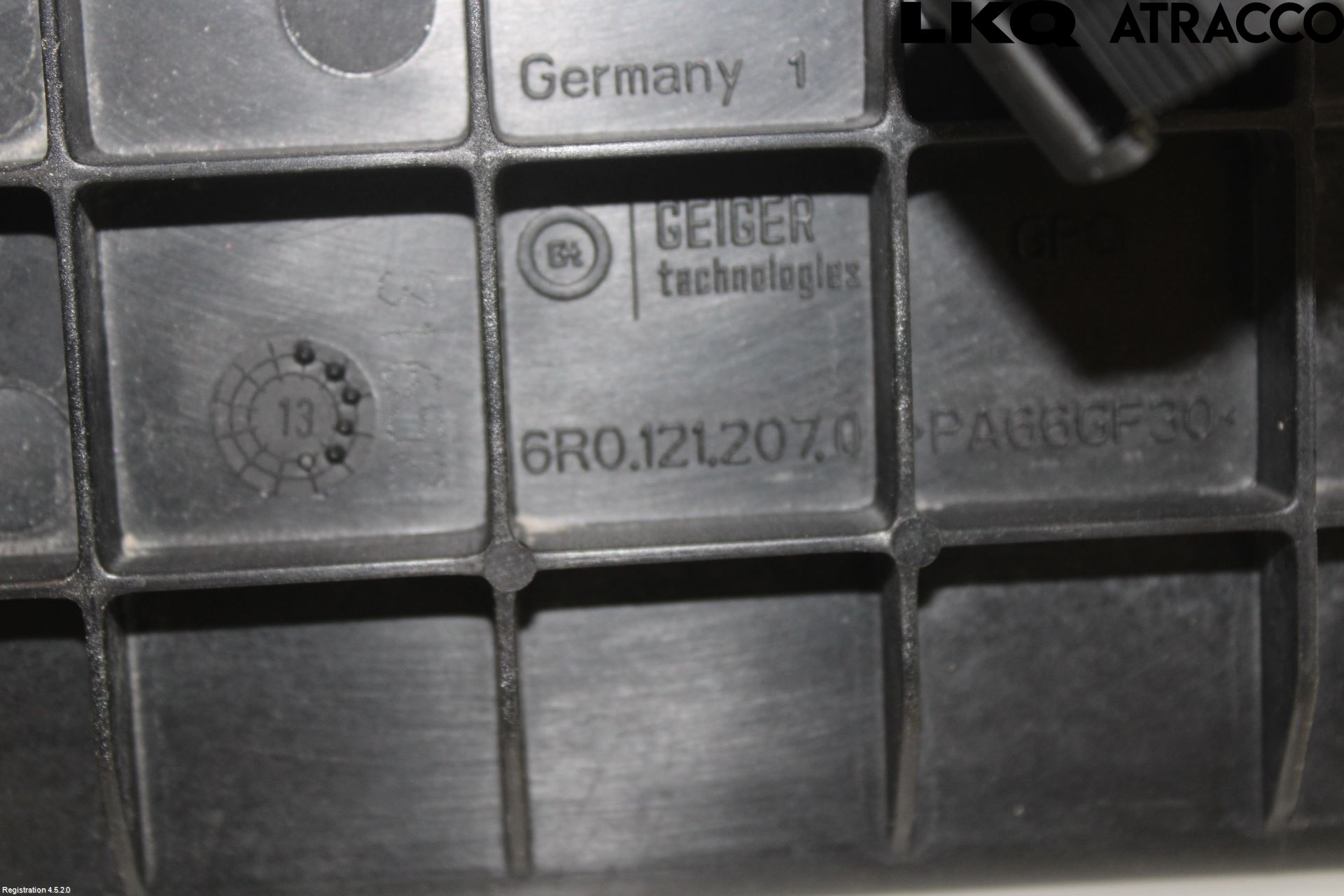 Volkswagen VW POLO 10-17 Kjølevifte Elektrisk
