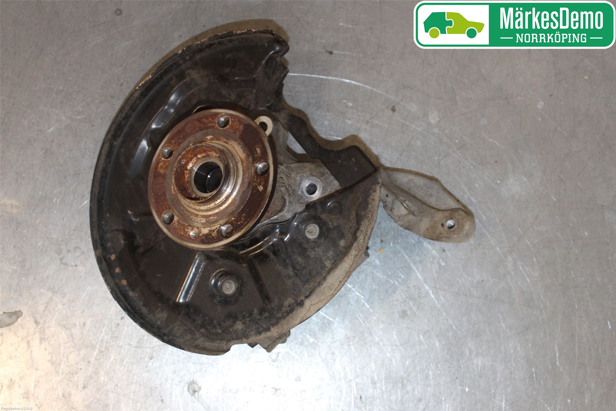 Volkswagen VW PASSAT 15-19 Spindel Hb