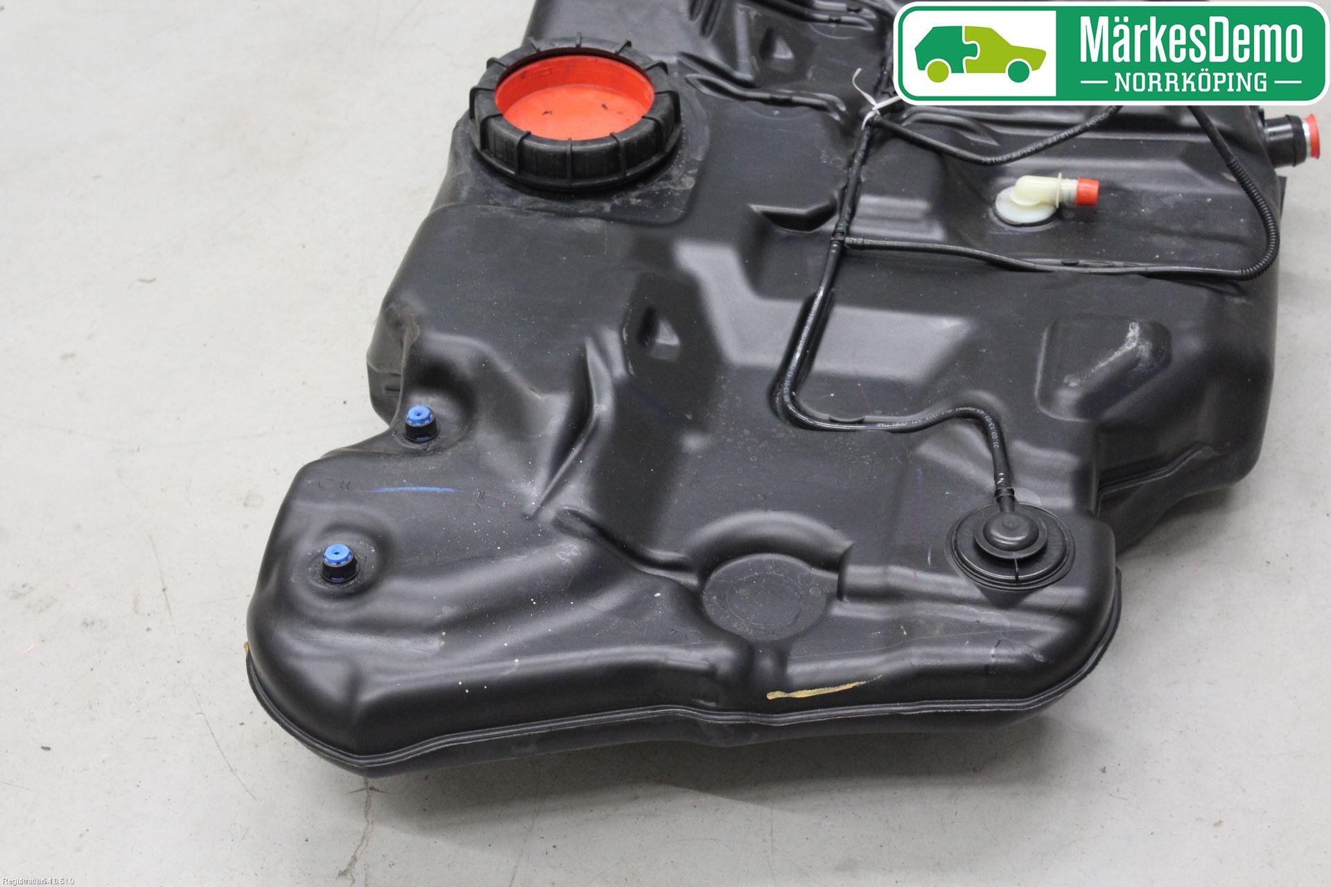 Volvo V70 14-16 Drivstofftank Innsprøytning