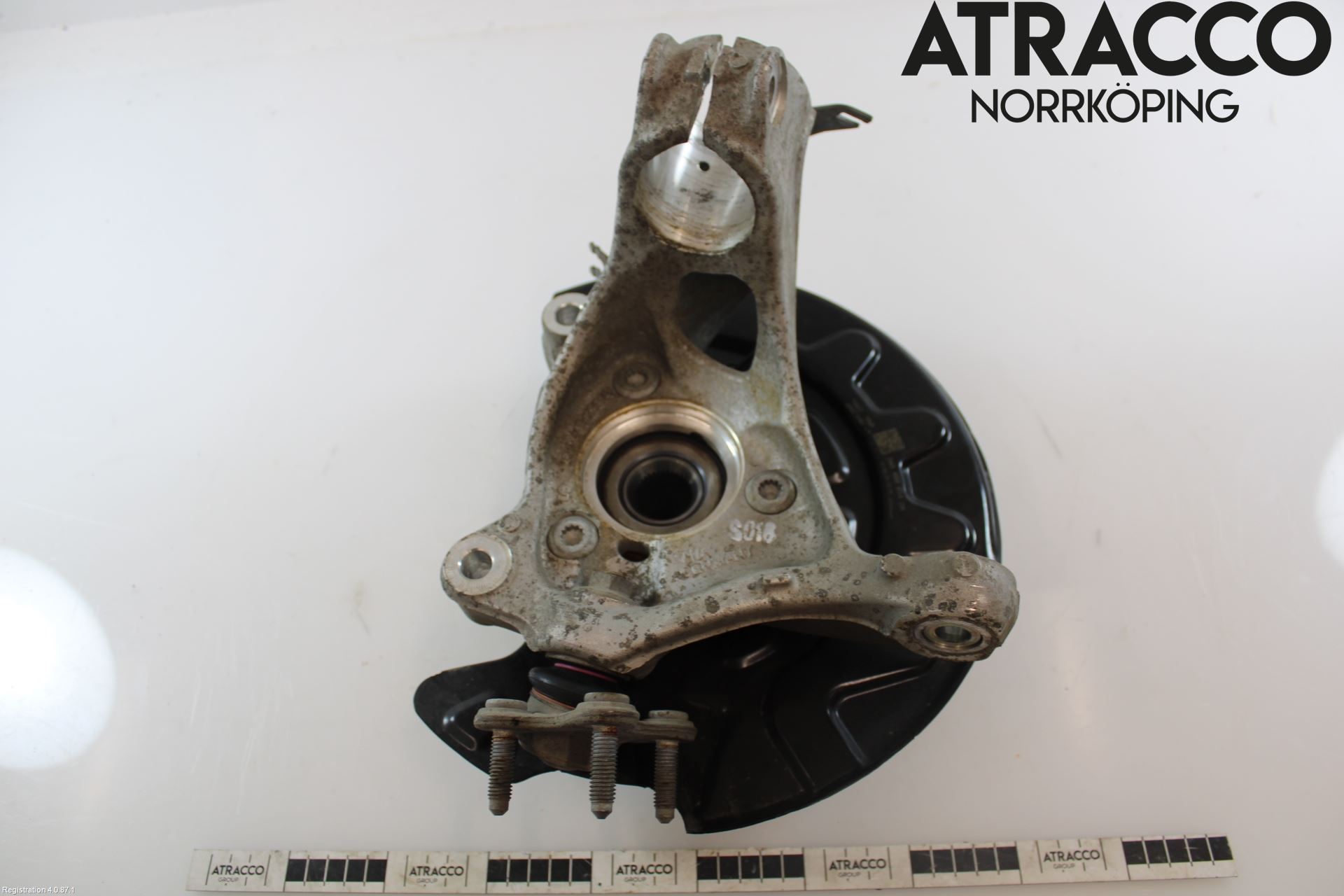 Audi A3/S3 8Y 21- Spindel Hf