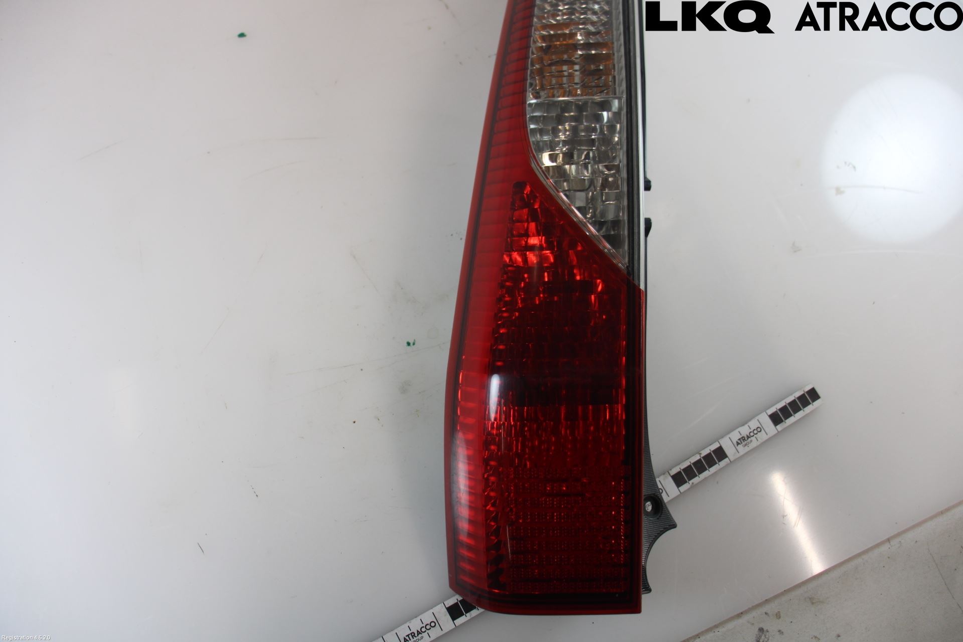 Mitsubishi LANCER  03-07 Baklykt Venstre
