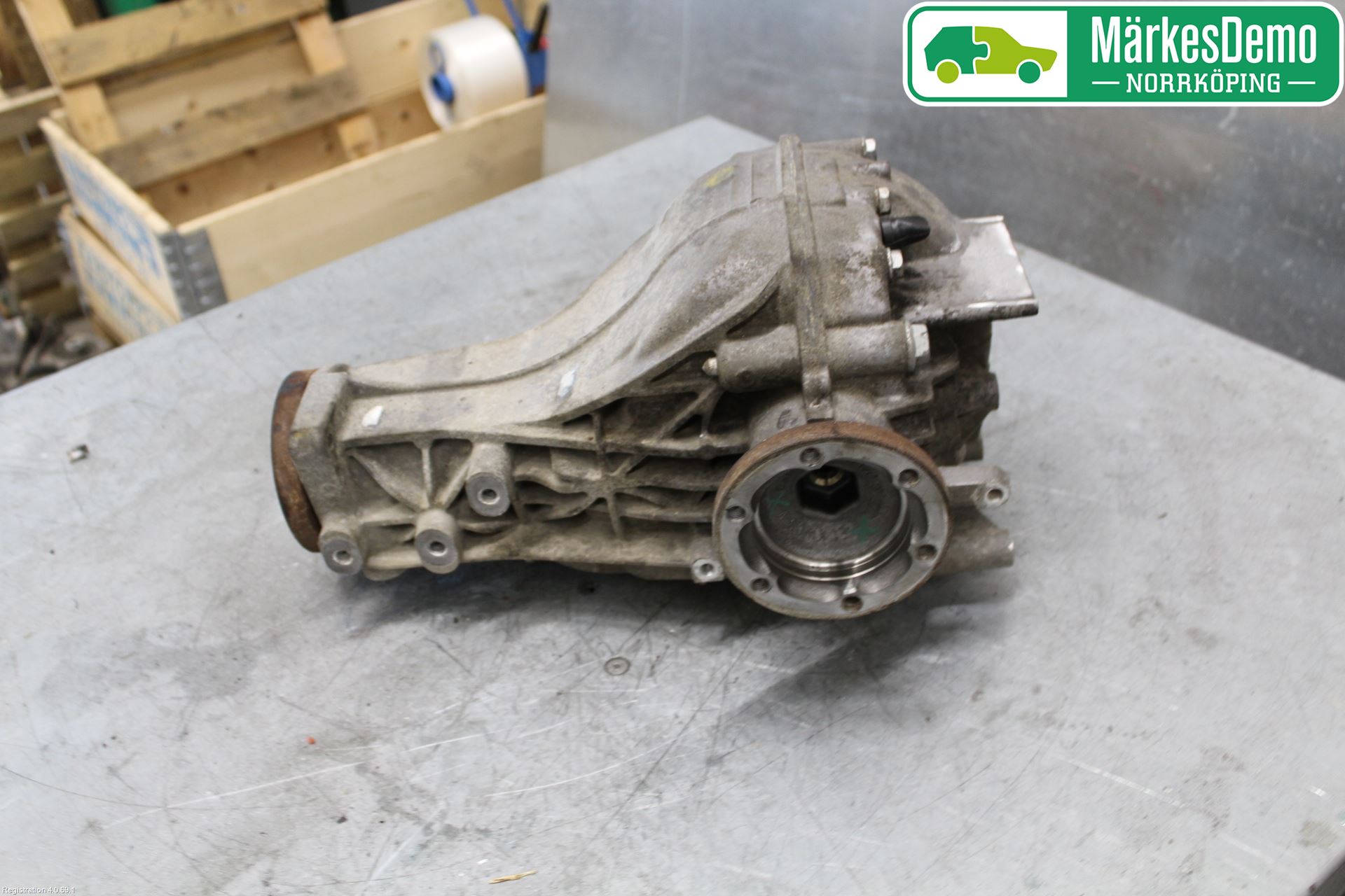 Audi A4/S4 05-07 Bakaksel Kardang Bak -Diff